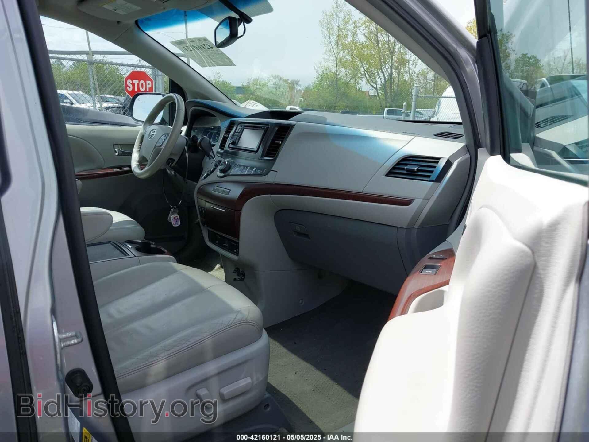2013 TOYOTA SIENNA - VIN: 5TDDK3DC8DS059592 - Фото 5