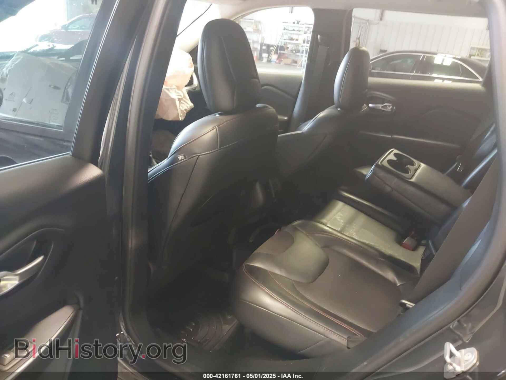 2017 JEEP CHEROKEE - VIN: 1C4PJMBS0HW563530 - Фото 8
