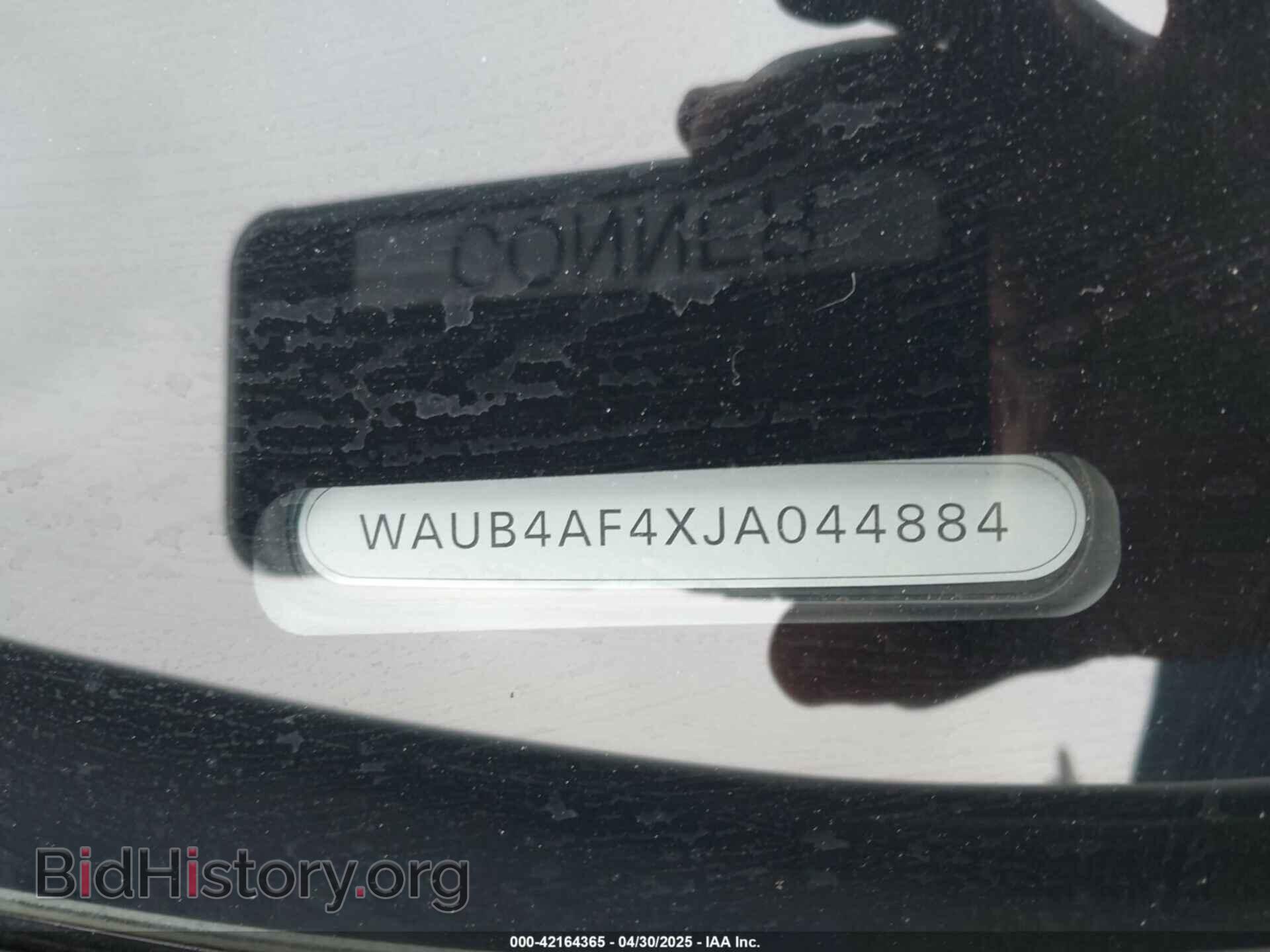 2018 AUDI S4 - VIN: WAUB4AF4XJA044884 - Фото 9