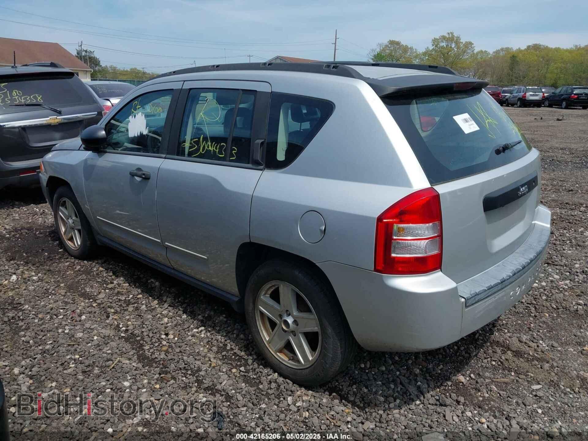 2009 JEEP COMPASS - VIN: 1J4FT47B79D217612 - Фото 3