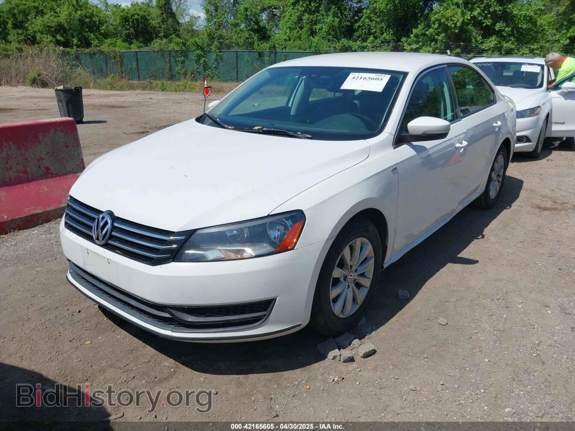 2014 VOLKSWAGEN PASSAT - VIN: 1VWAT7A35EC097227 - Фото 2