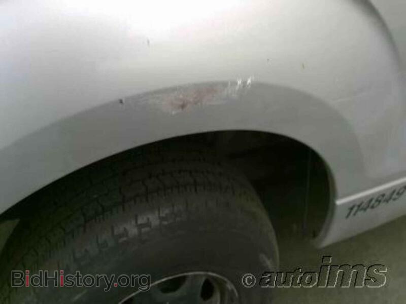 2014 Ford F150 (VIN 1FTMF1CM6EKD55559) — photo 6 of 17