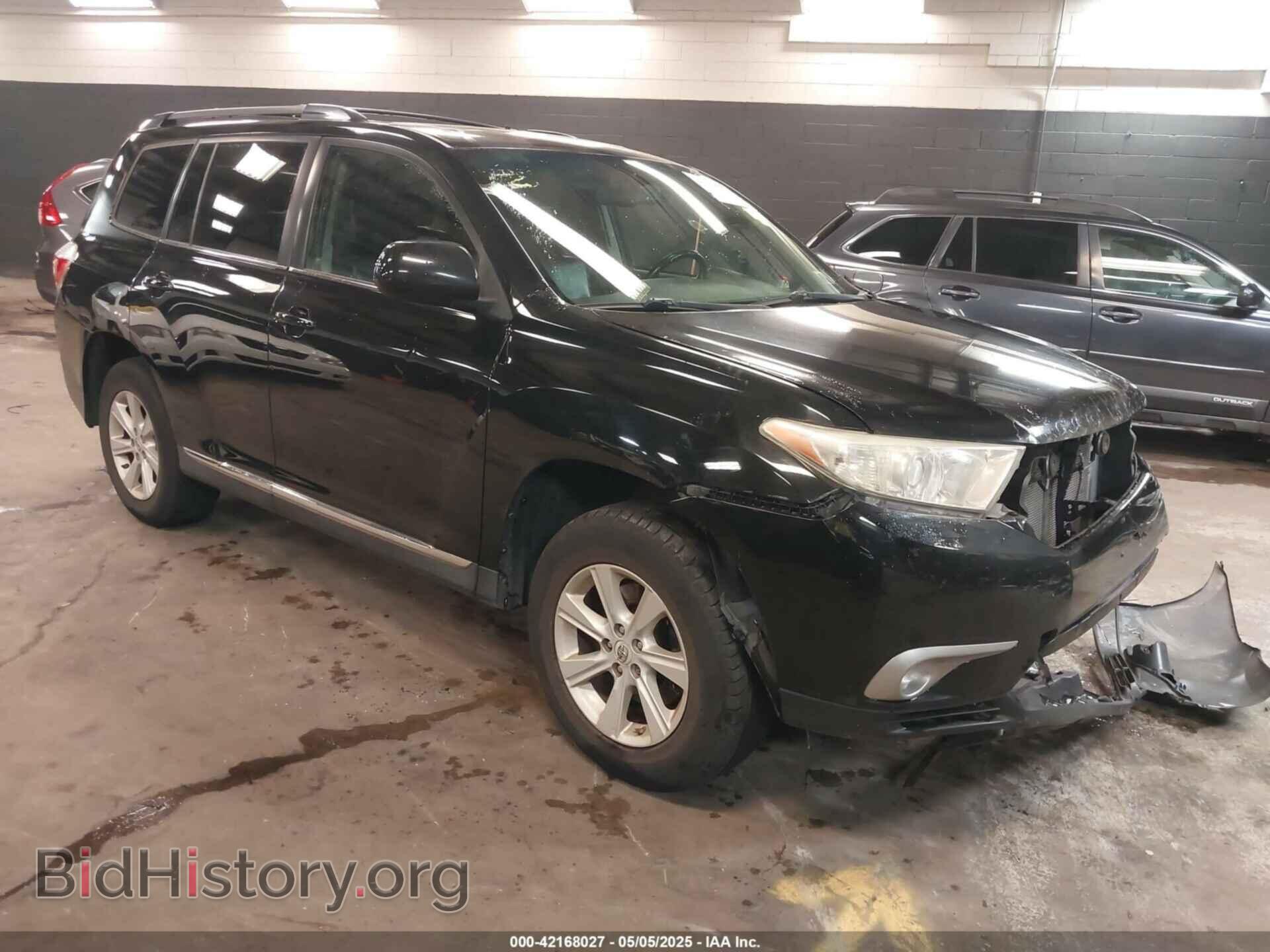 Photo 5TDBK3EH6BS047083 - TOYOTA HIGHLANDER 2011