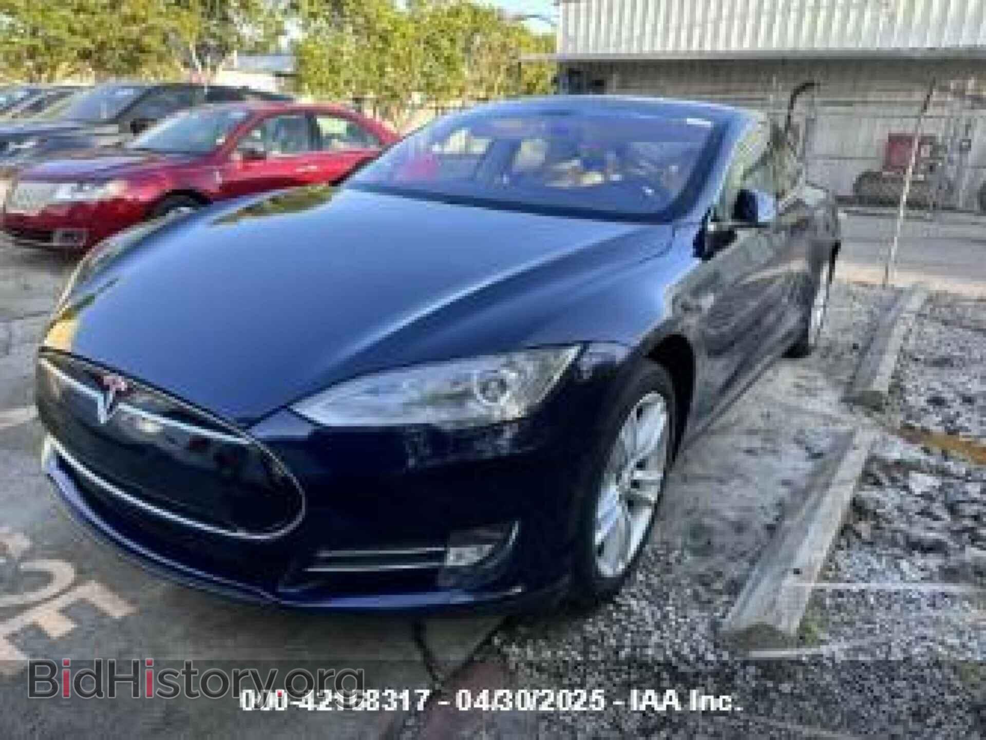 2013 TESLA MODEL S - VIN: 5YJSA1DN8DFP17027 - Фото 2