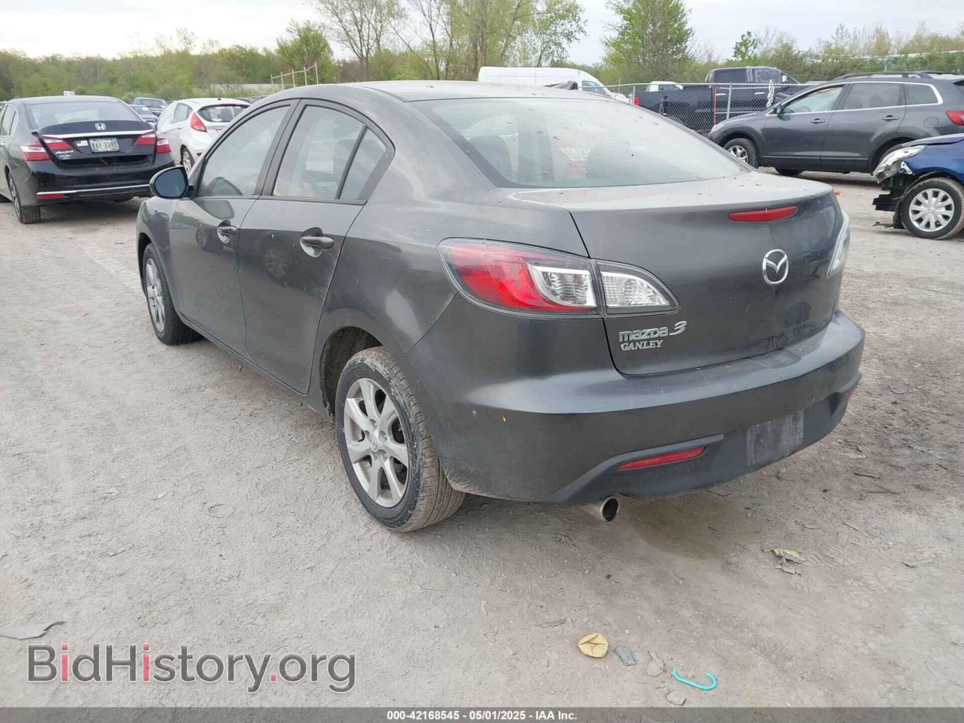 2011 MAZDA MAZDA3 - VIN: JM1BL1VF5B1387225 - Фото 3