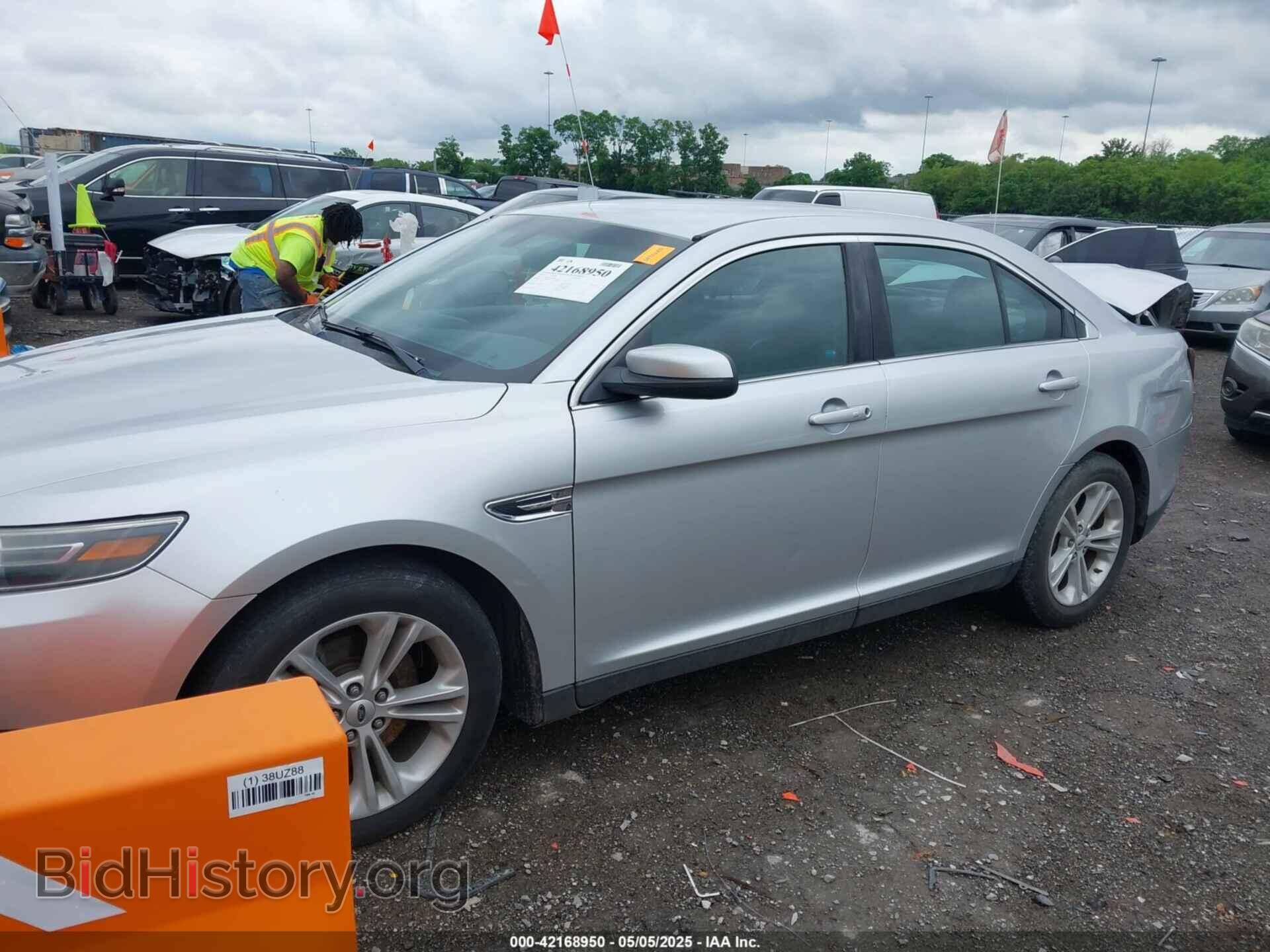 2015 FORD TAURUS - VIN: 1FAHP2E91FG137696 - Фото 2