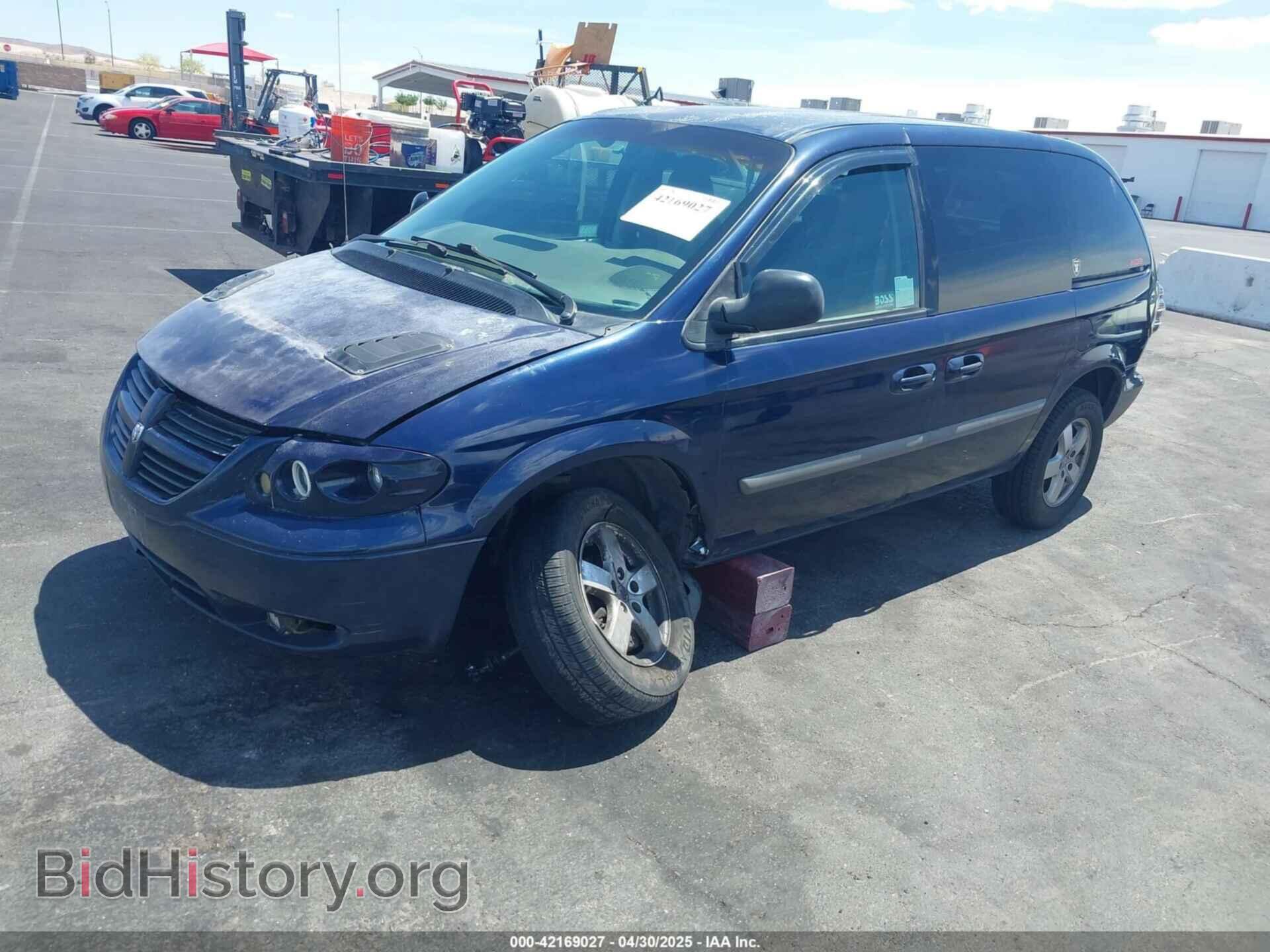 2005 DODGE CARAVAN - VIN: 1D8GP45R65B280660 - Фото 2