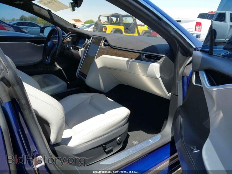 2016 Tesla MODEL S (VIN 5YJSA1E10GF126433) — photo 5 of 18