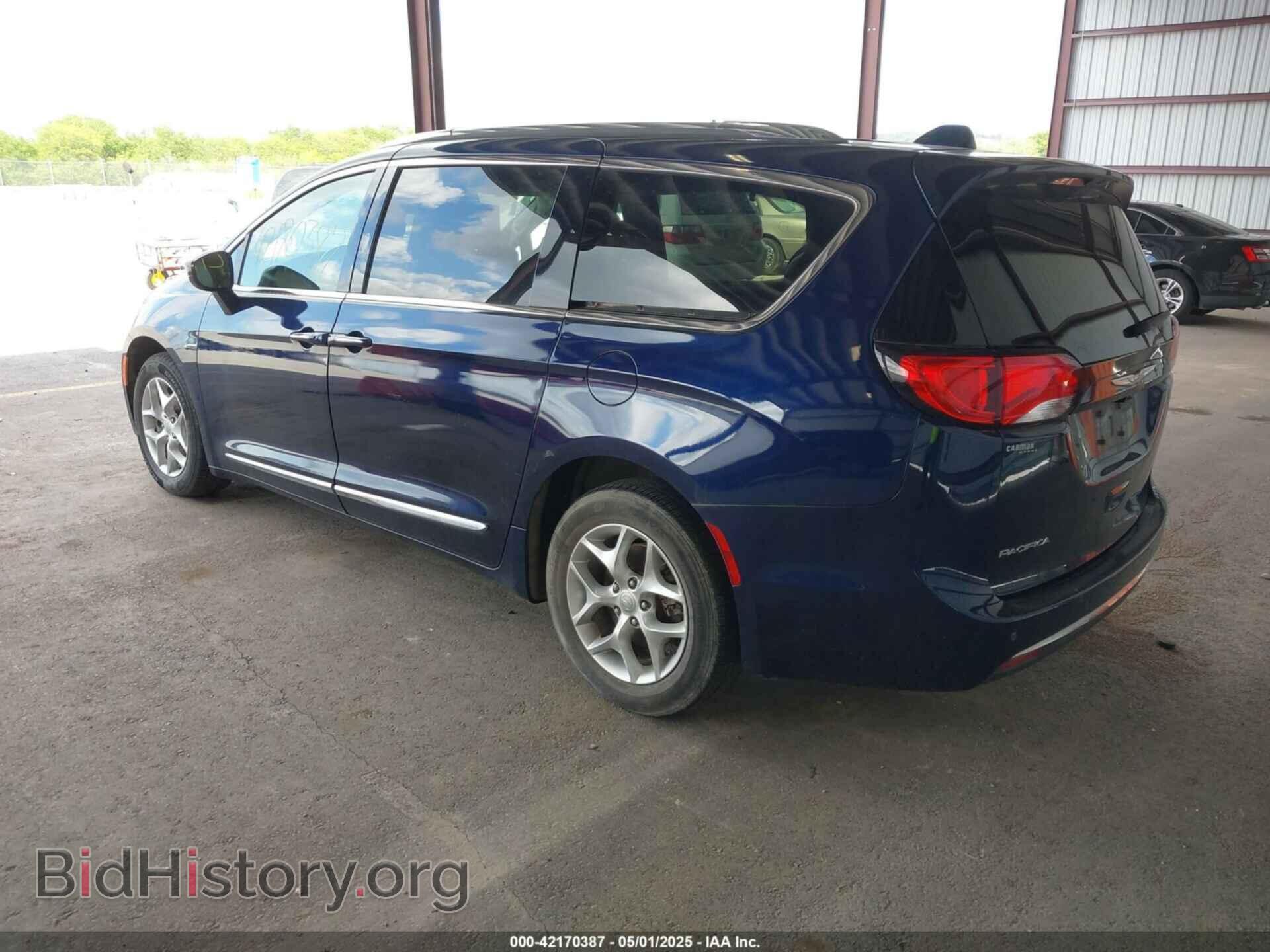 2017 CHRYSLER PACIFICA - VIN: 2C4RC1EG7HR559489 - Фото 3