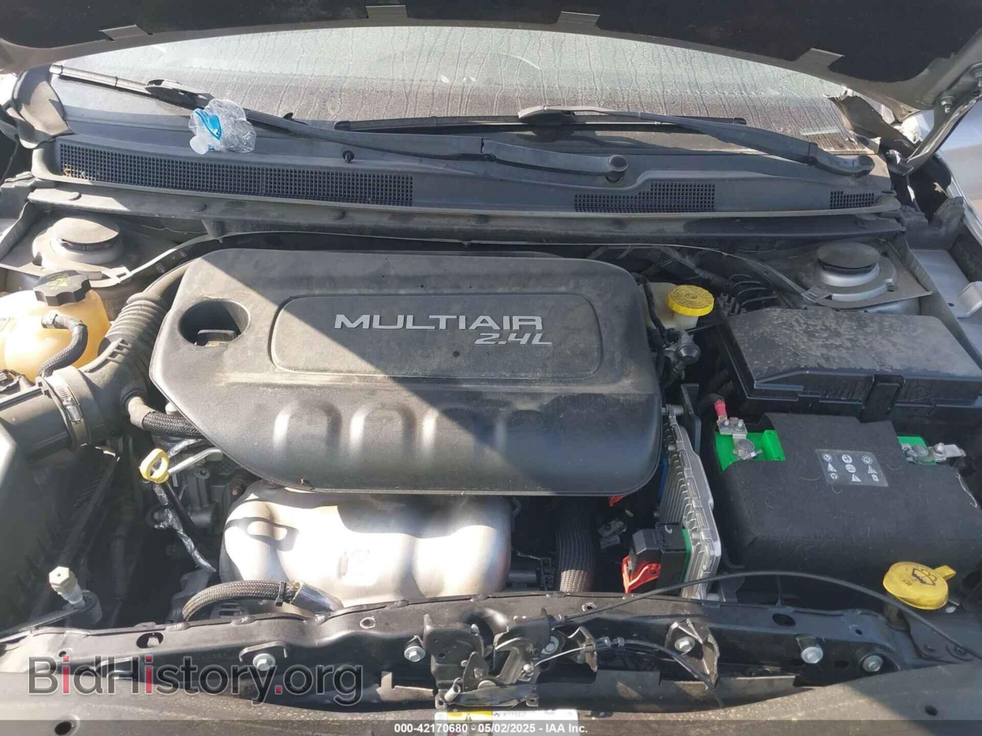 2017 CHRYSLER 200 - VIN: 1C3CCCABXHN507108 - Фото 10