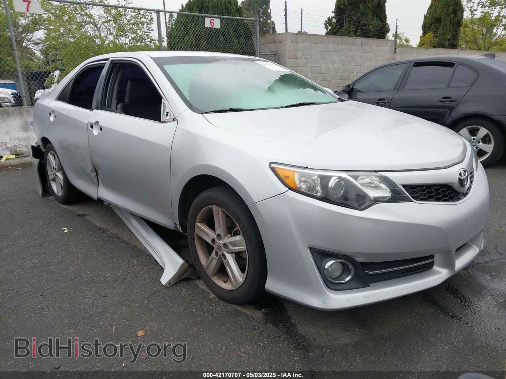 Photo 4T1BF1FK2EU832733 - TOYOTA CAMRY 2014