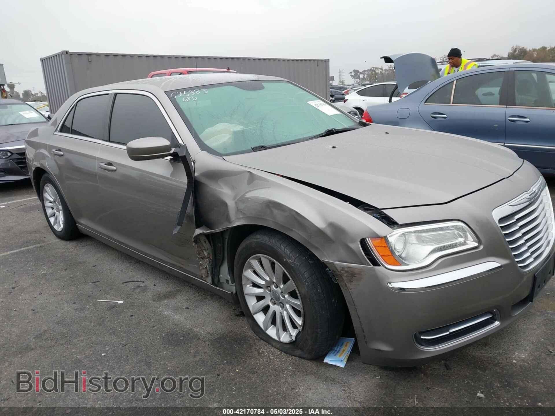 Фотография 2C3CCAAG6EH141832 - CHRYSLER 300 2014