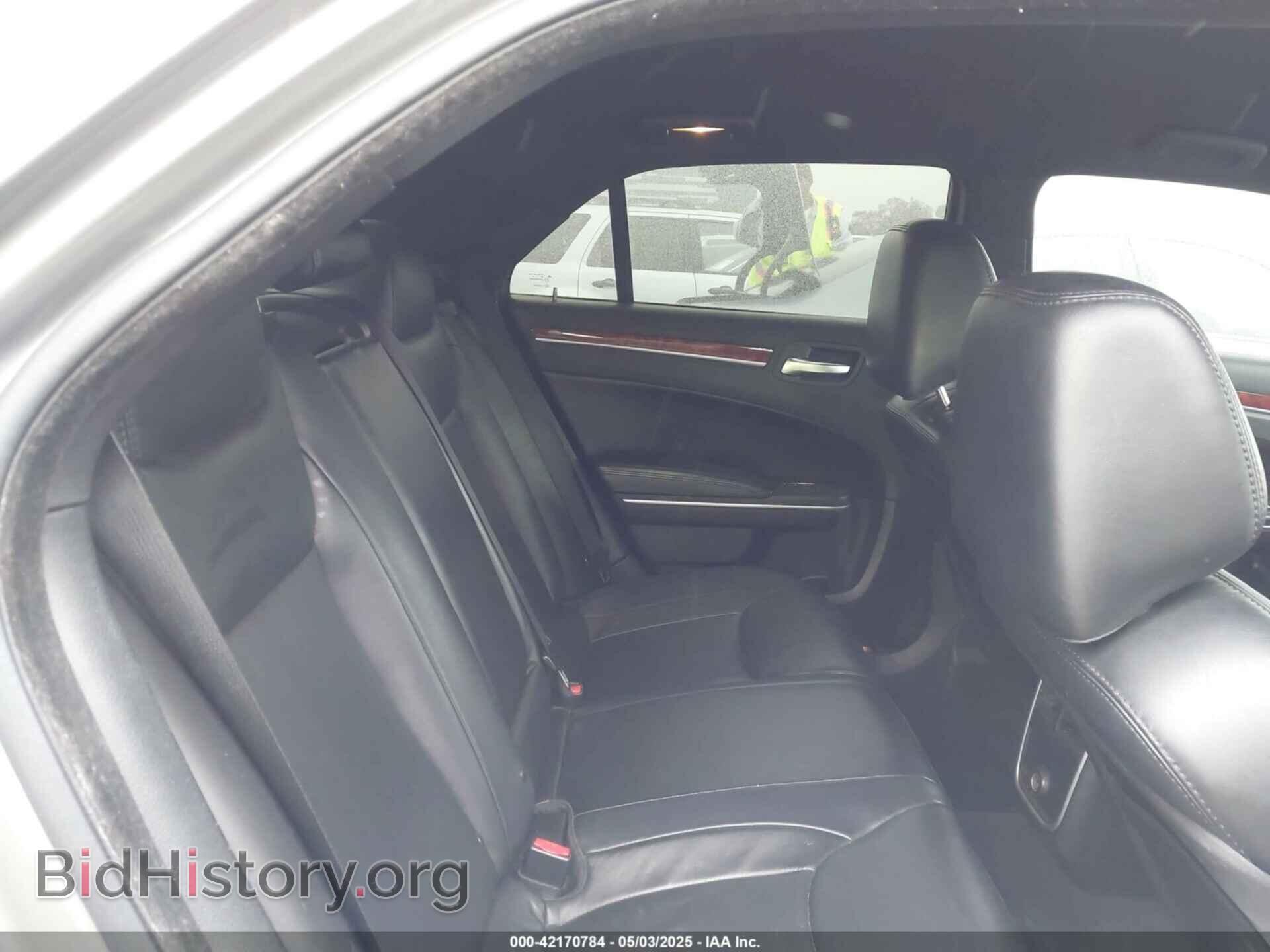 2014 CHRYSLER 300 - VIN: 2C3CCAAG6EH141832 - Фото 8