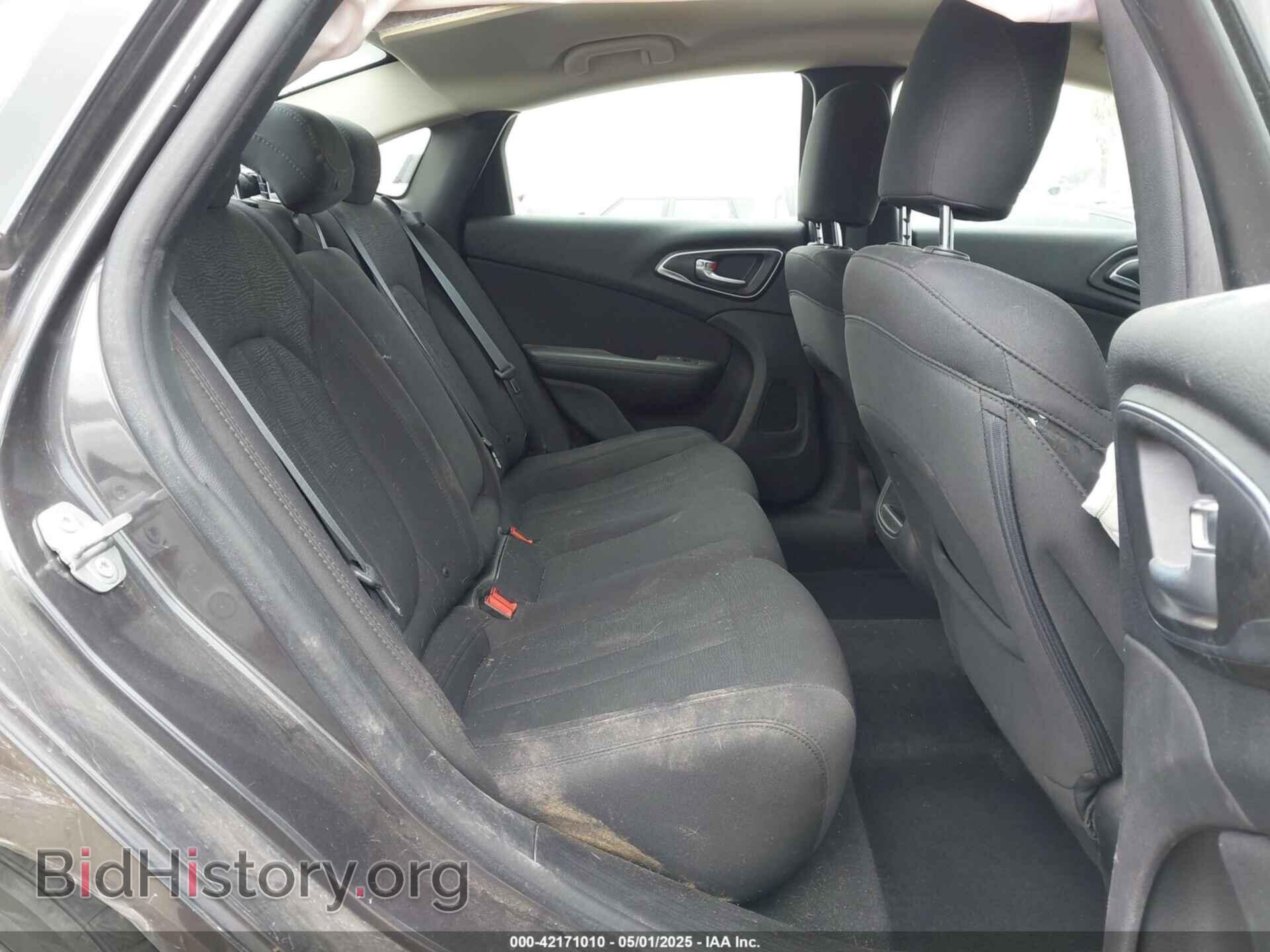 2016 CHRYSLER 200 - VIN: 1C3CCCAB5GN169938 - Фото 8