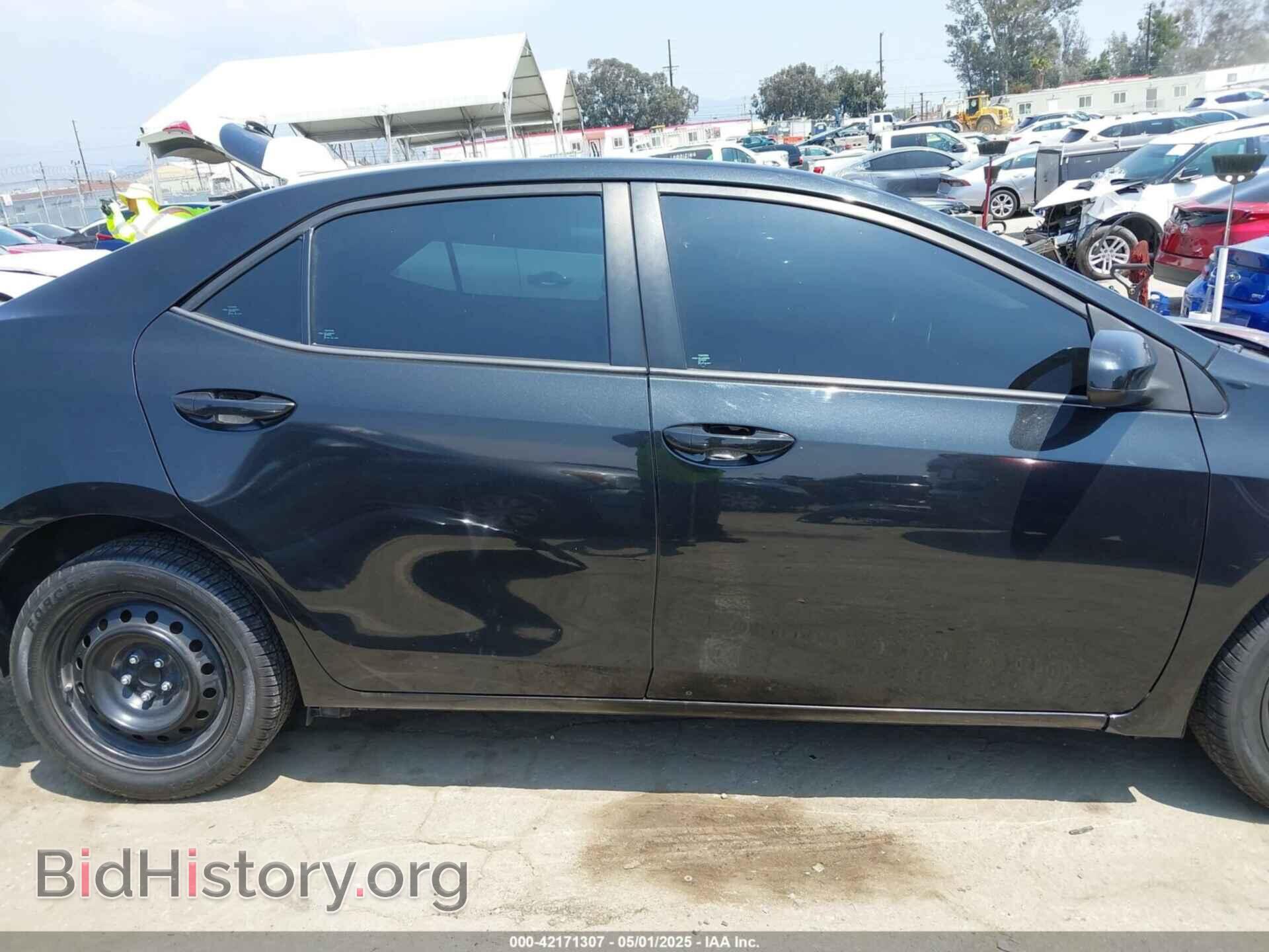 2017 TOYOTA COROLLA - VIN: 5YFBURHE9HP649749 - Фото 14