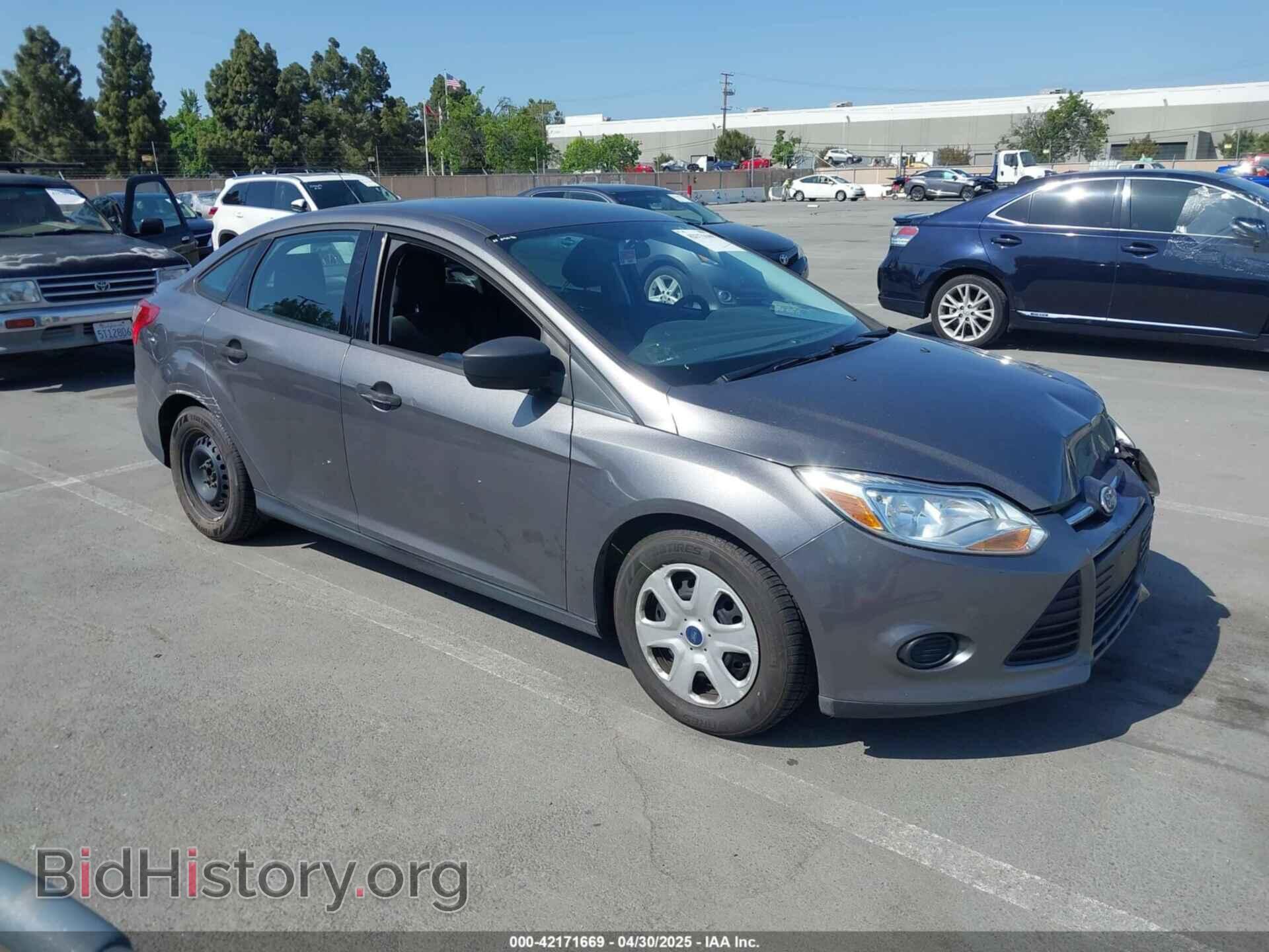 Photo 1FAHP3E24CL427376 - FORD FOCUS 2012