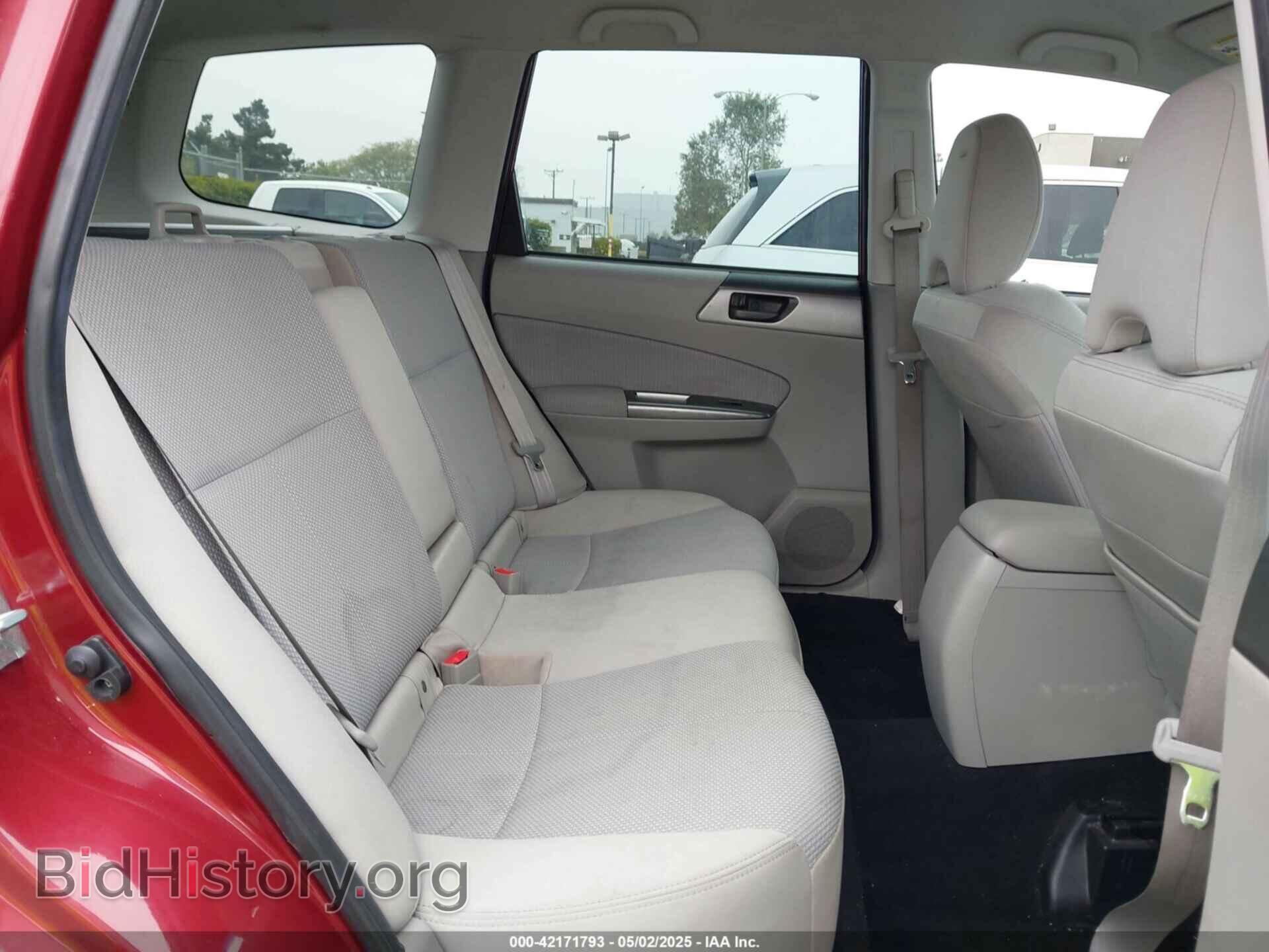 2011 SUBARU FORESTER - VIN: JF2SHABC4BG783205 - Фото 8