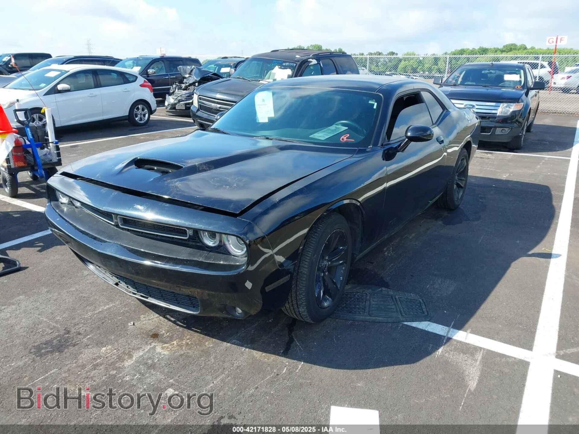 2017 DODGE CHALLENGER - VIN: 2C3CDZAG0HH638147 - Photo 2