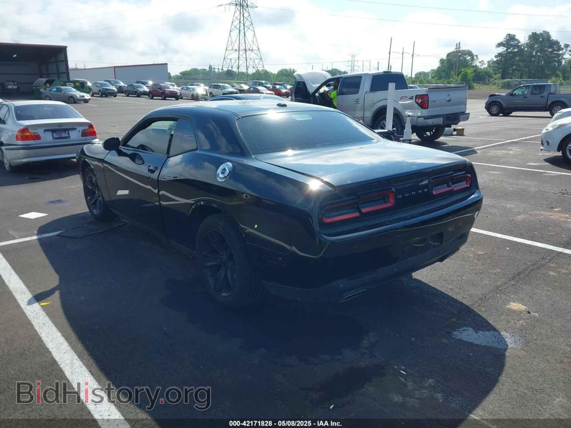 2017 DODGE CHALLENGER - VIN: 2C3CDZAG0HH638147 - Photo 3