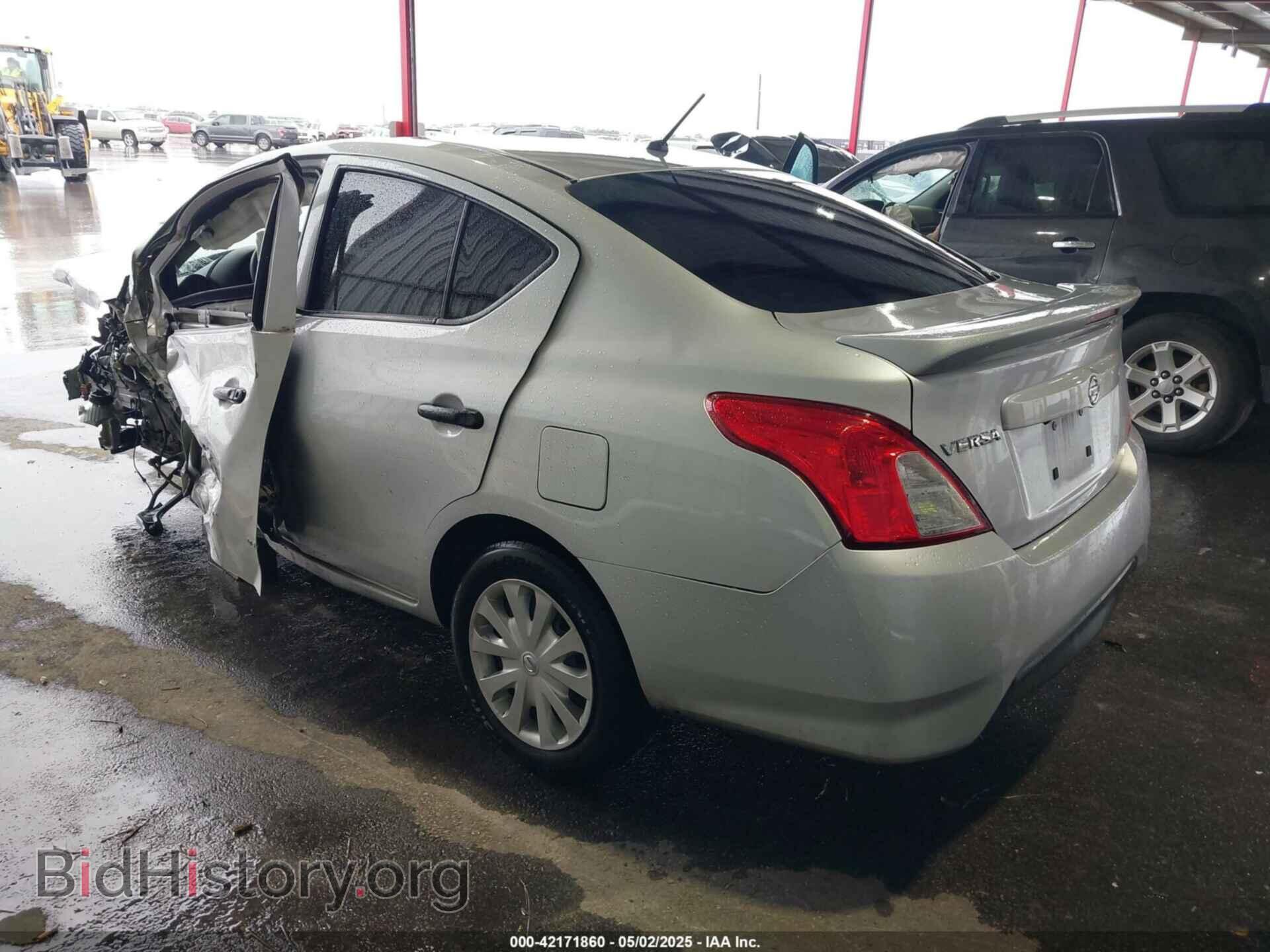 2019 NISSAN VERSA - VIN: 3N1CN7AP3KL812324 - Фото 3
