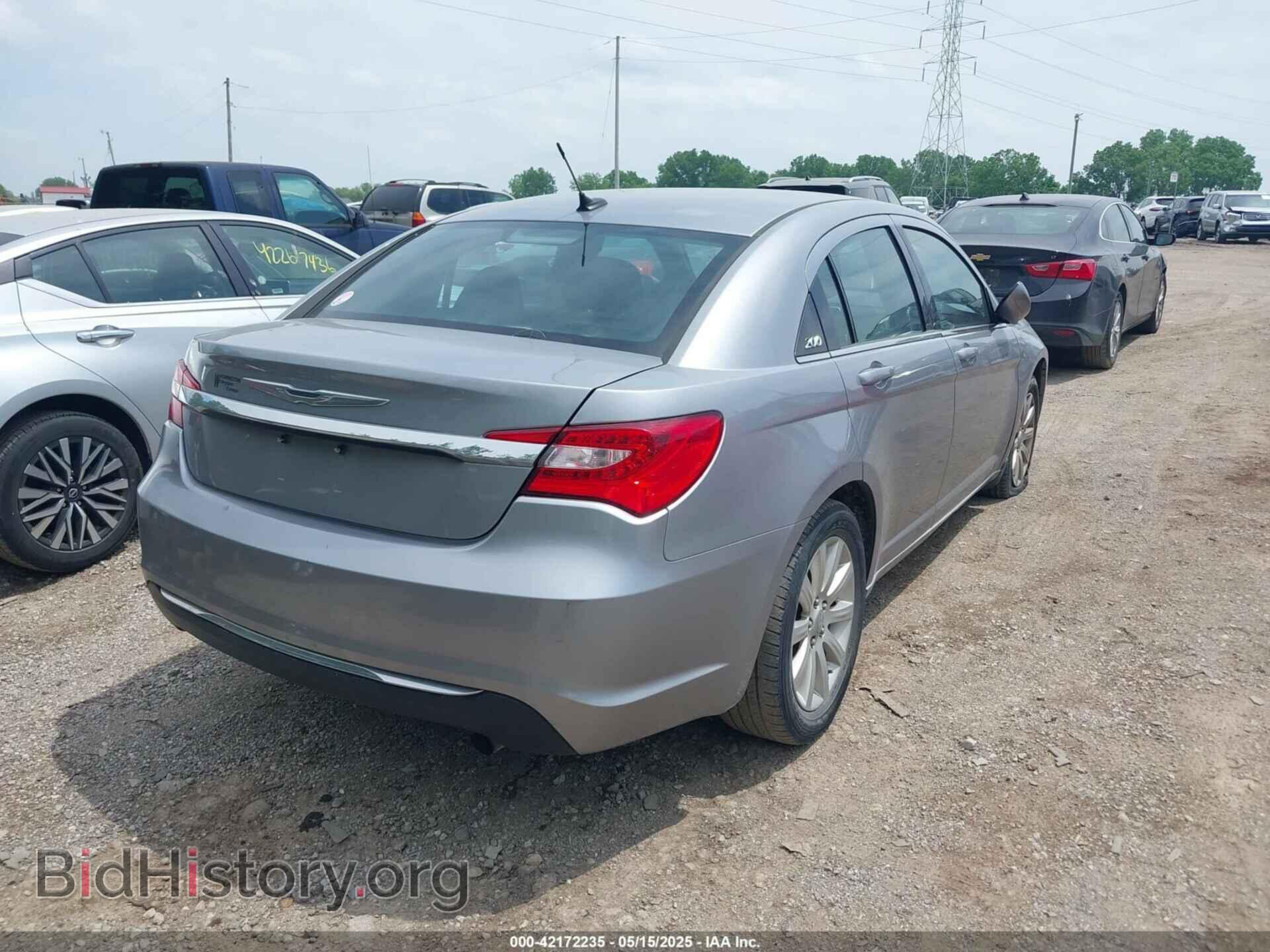 2013 CHRYSLER 200 - VIN: 1C3CCBBB5DN512686 - Фото 4