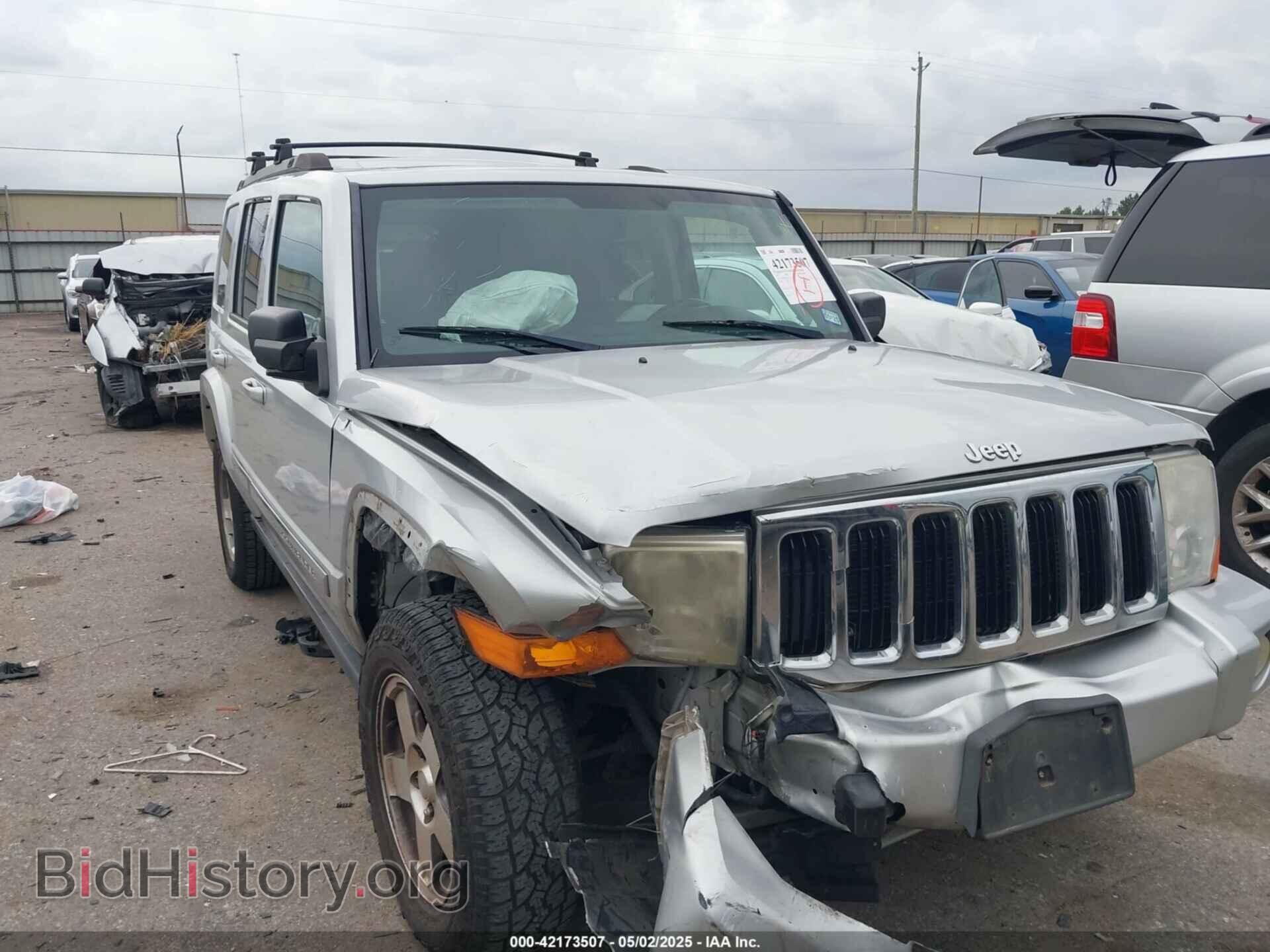Photo 1J4RH4GK3AC108122 - JEEP COMMANDER 2010
