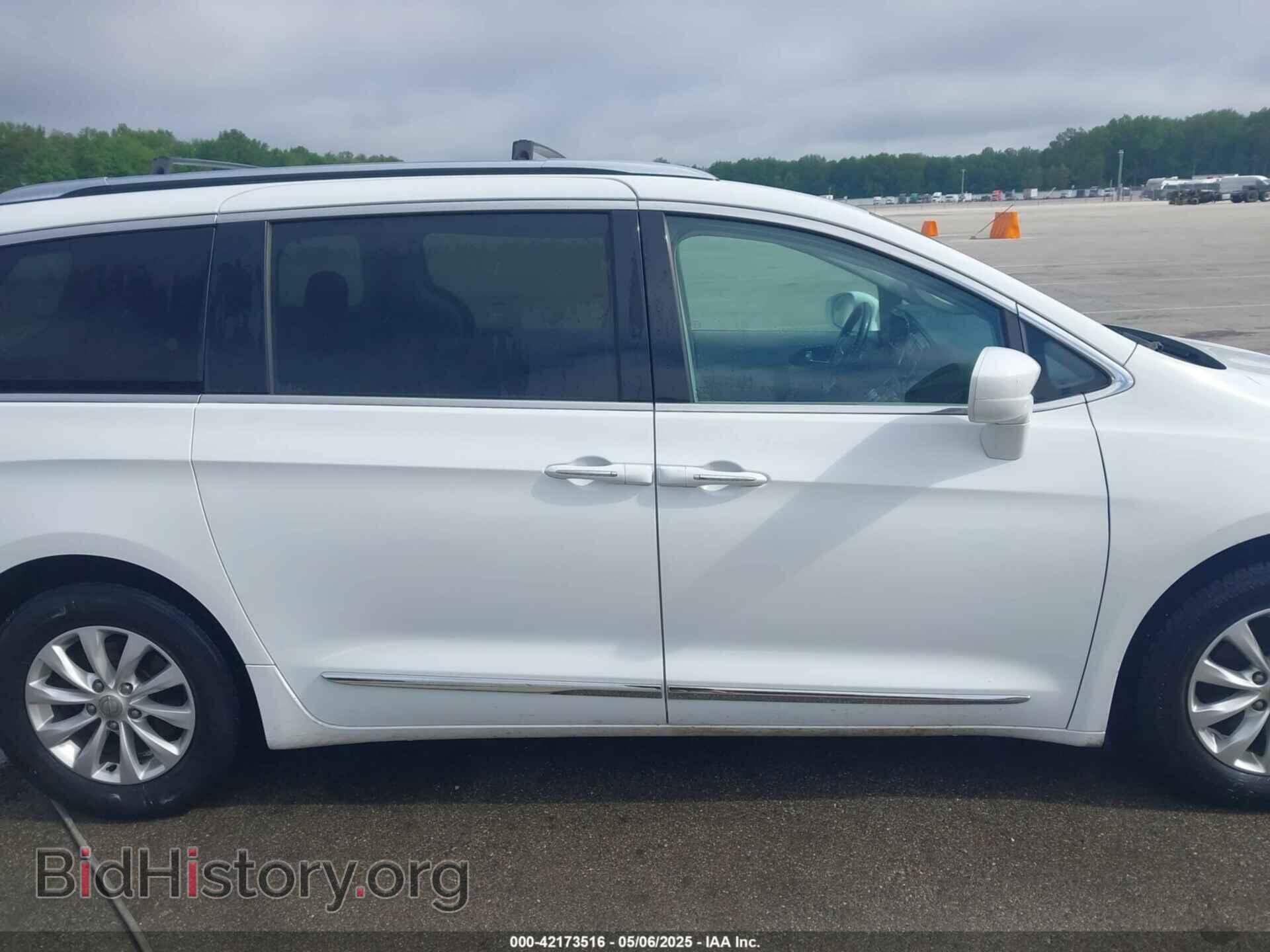 2019 CHRYSLER PACIFICA - VIN: 2C4RC1BG7KR556247 - Фото 13