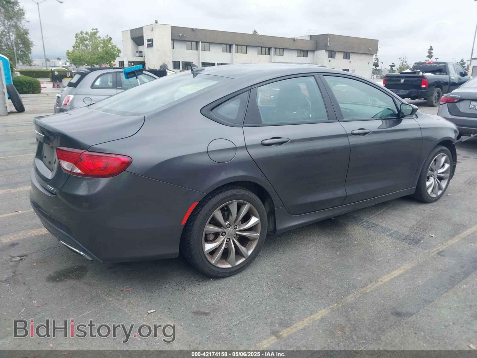 2016 CHRYSLER 200 - VIN: 1C3CCCBB8GN123941 - Фото 4