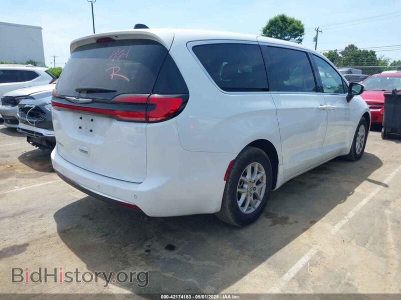 2023 Chrysler PACIFICA (VIN 2C4RC1BG4PR532933) — фото 4 из 17