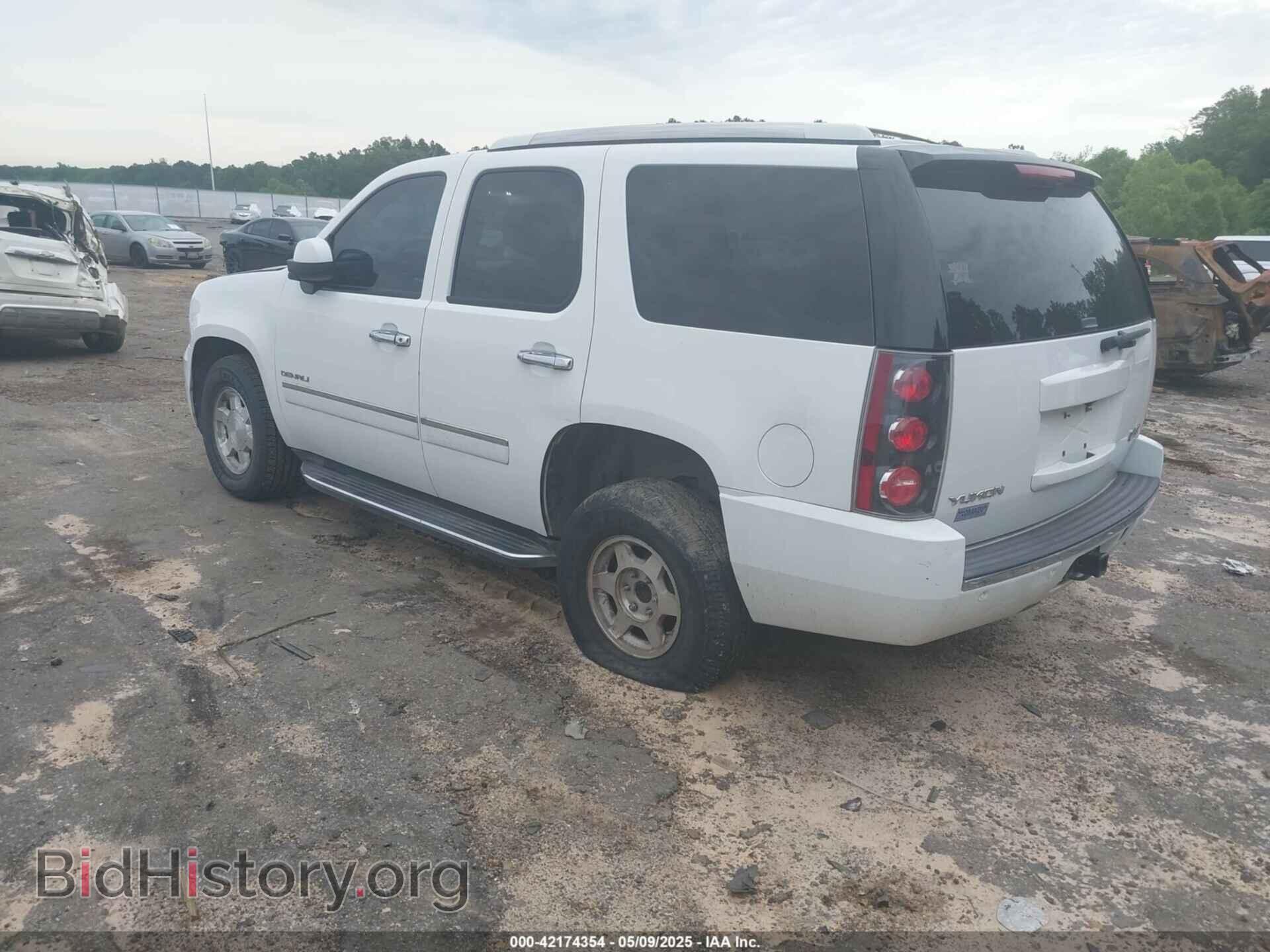 2013 GMC YUKON - VIN: 1GKS1EEF7DR308188 - Фото 3