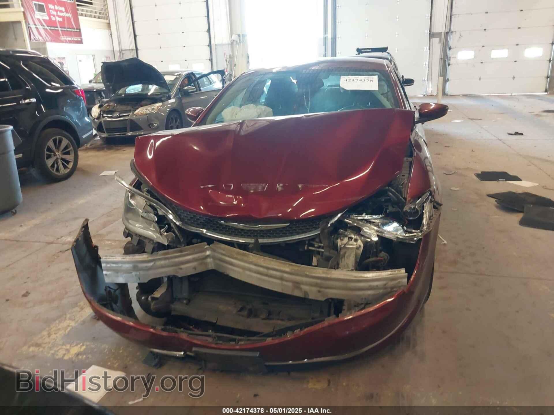 2015 CHRYSLER 200 - VIN: 1C3CCCAB0FN715768 - Фото 11