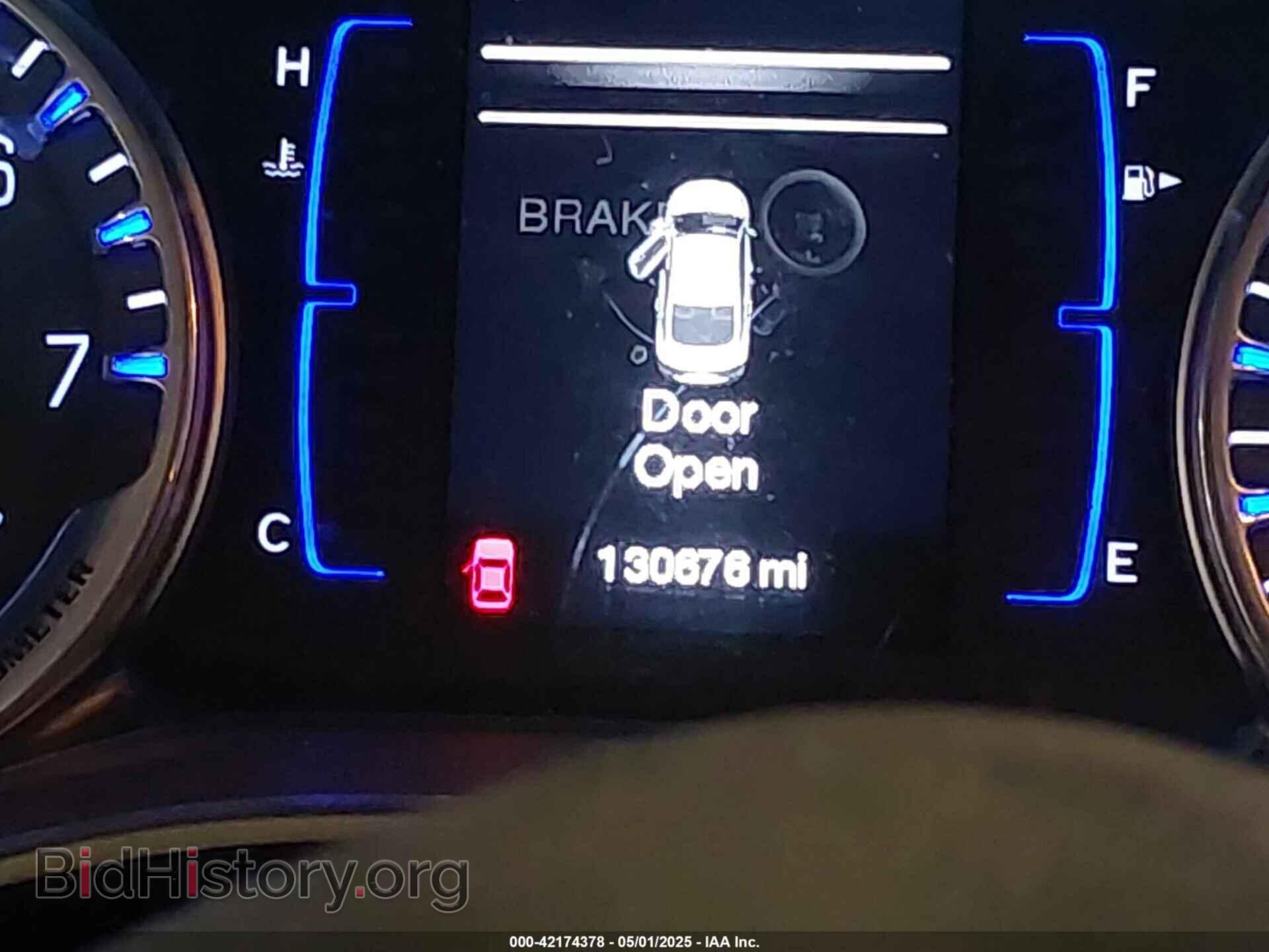 2015 CHRYSLER 200 - VIN: 1C3CCCAB0FN715768 - Фото 14