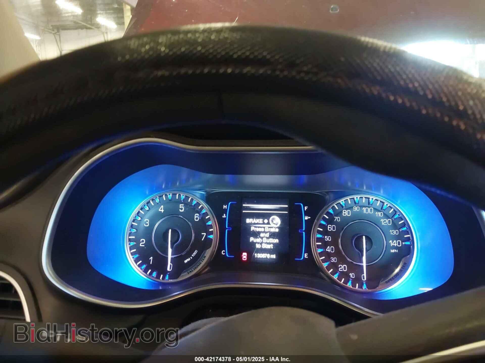 2015 CHRYSLER 200 - VIN: 1C3CCCAB0FN715768 - Фото 7