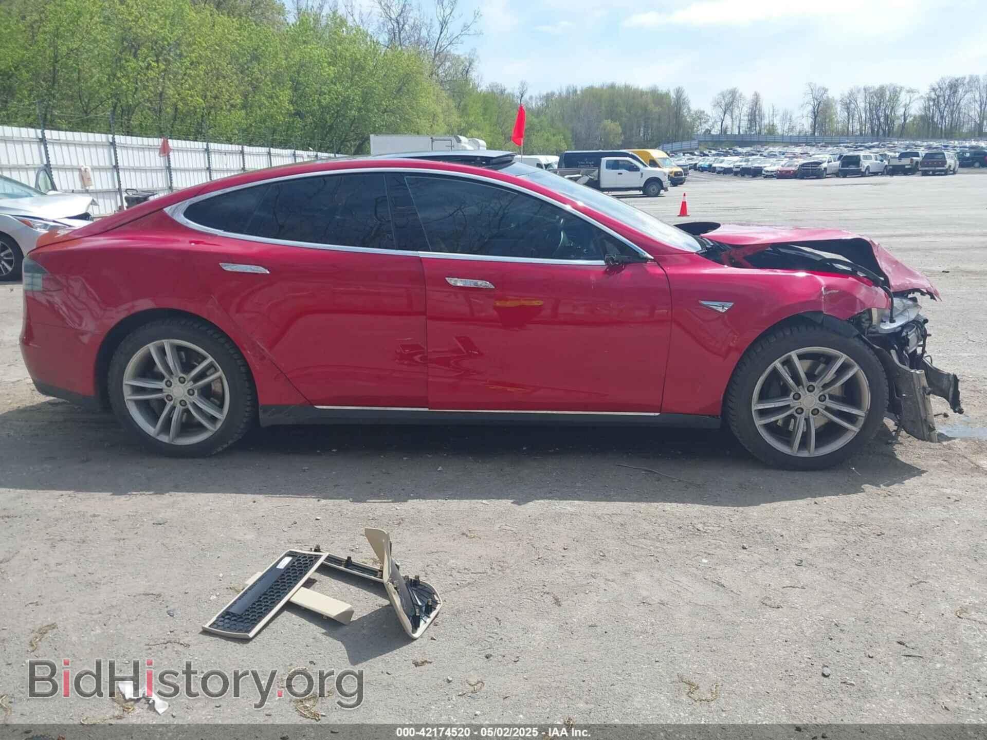 2014 TESLA MODEL S - VIN: 5YJSA1H14EFP63897 - Фото 14