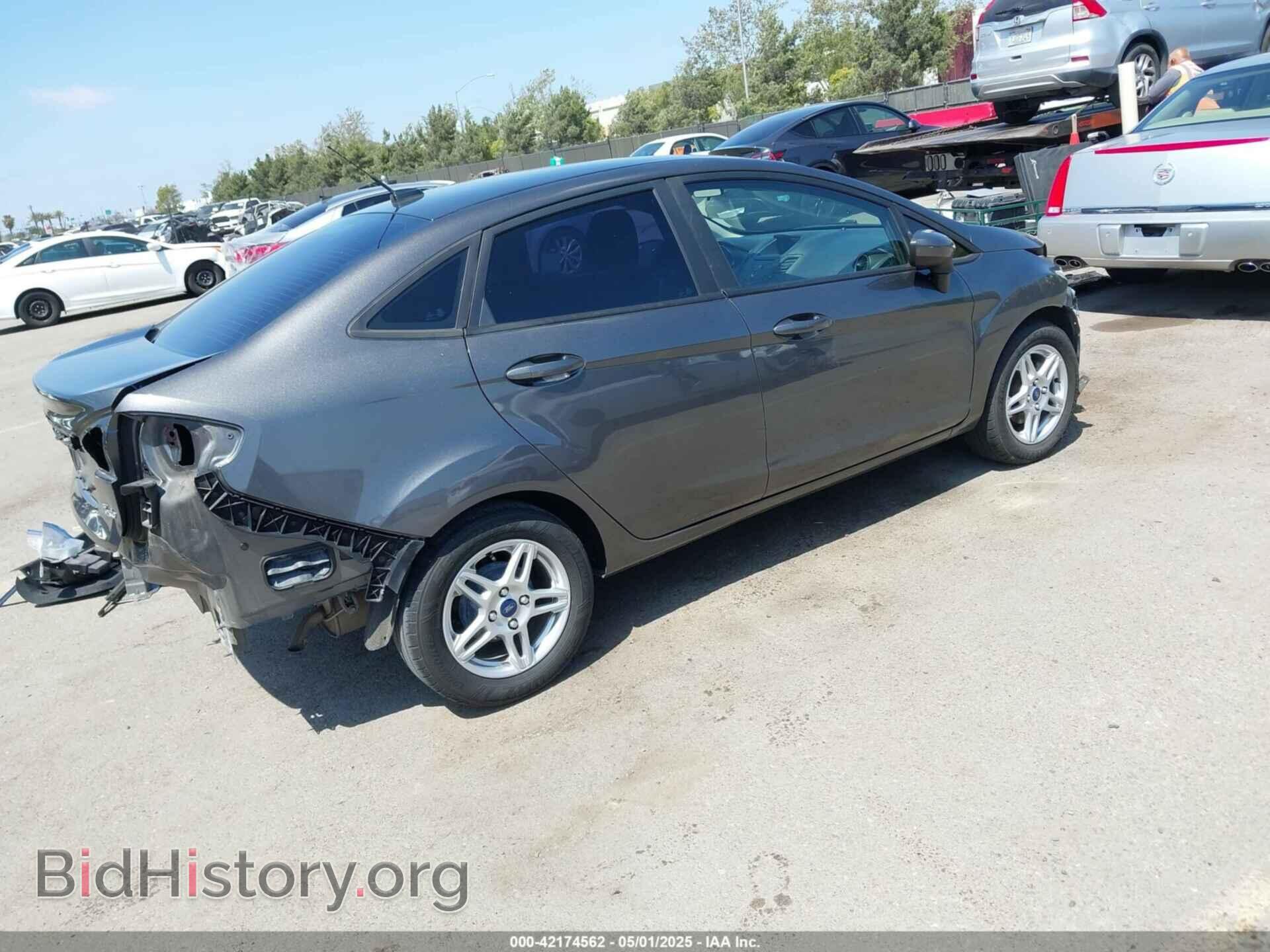 2017 FORD FIESTA - VIN: 3FADP4BJ9HM125975 - Фото 4