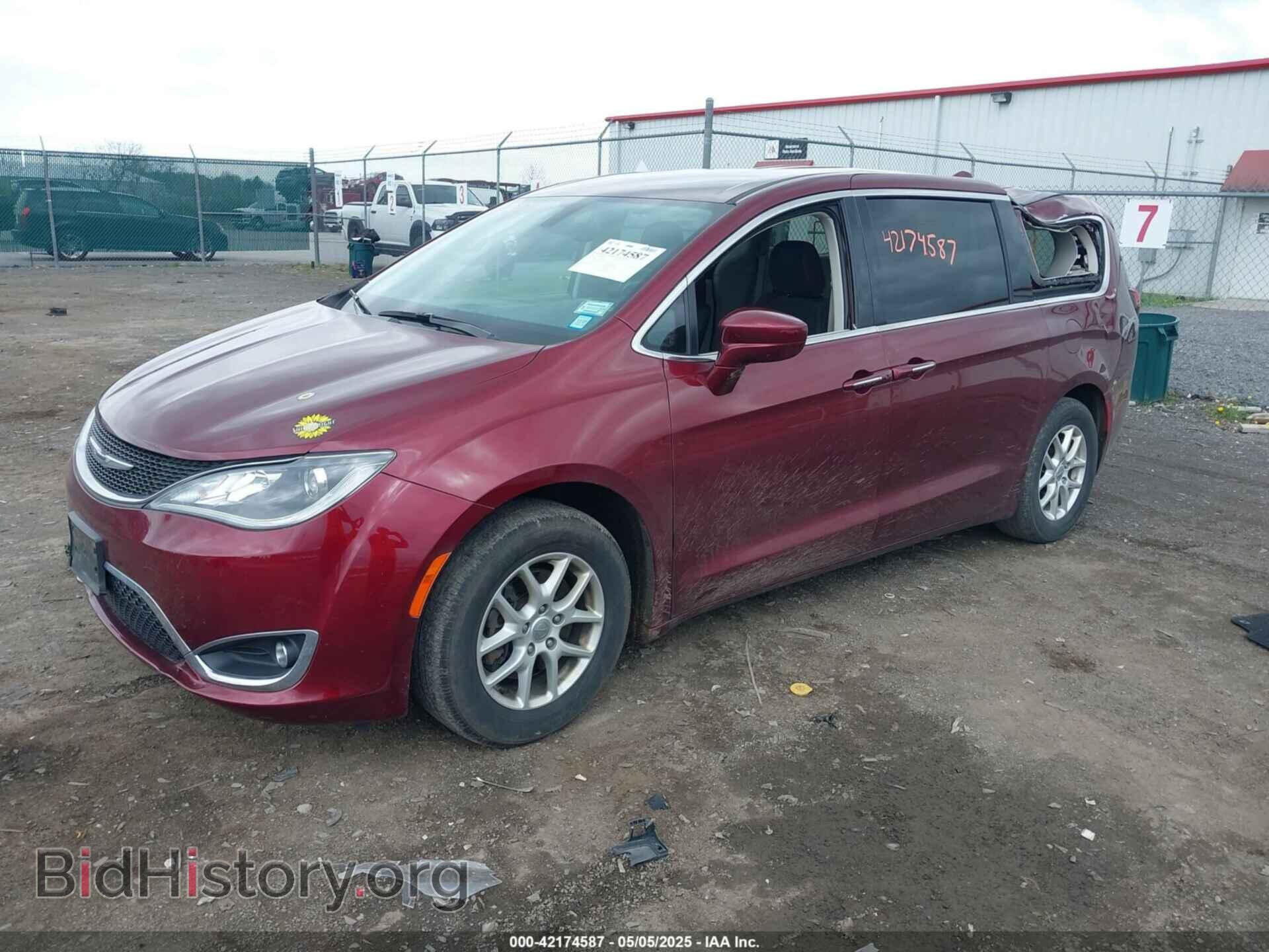 2020 CHRYSLER PACIFICA - VIN: 2C4RC1FG0LR266864 - Фото 2