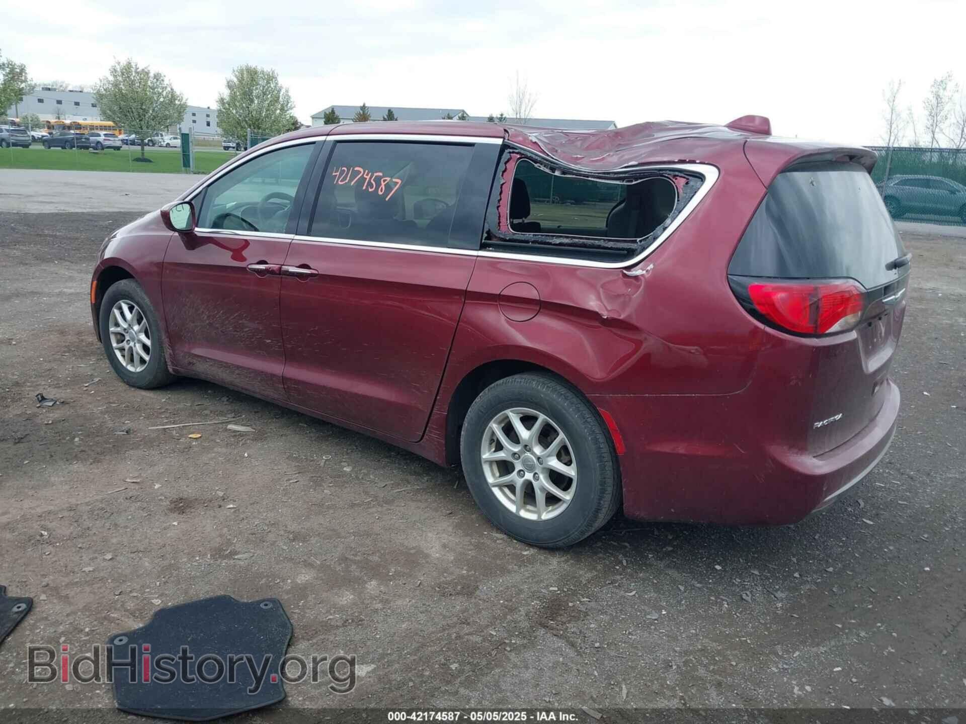 2020 CHRYSLER PACIFICA - VIN: 2C4RC1FG0LR266864 - Фото 3