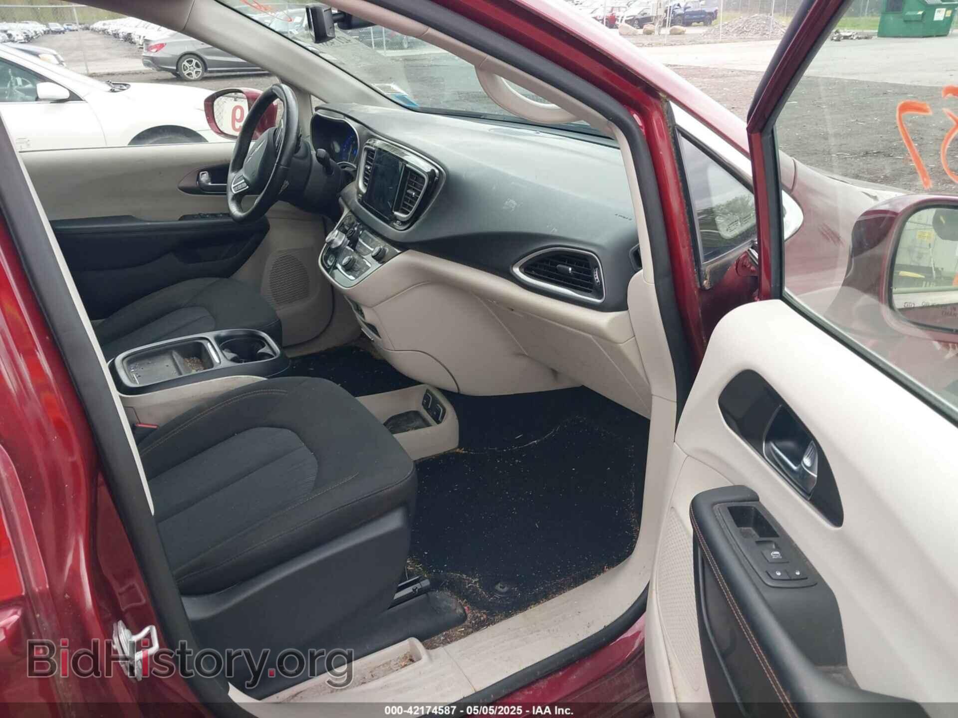 2020 CHRYSLER PACIFICA - VIN: 2C4RC1FG0LR266864 - Фото 5