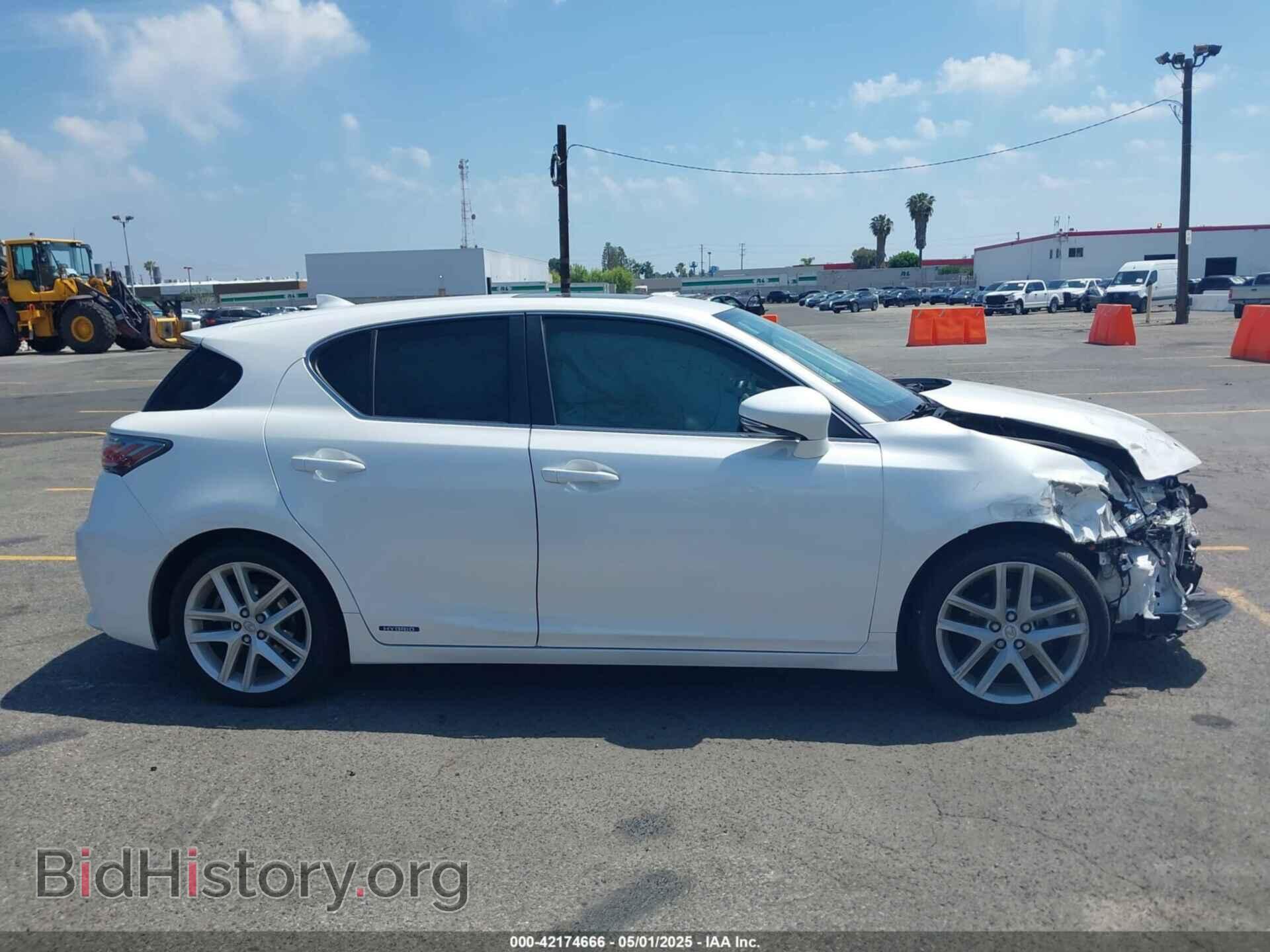 2014 LEXUS CT 200H - VIN: JTHKD5BH9E2185172 - Фото 13