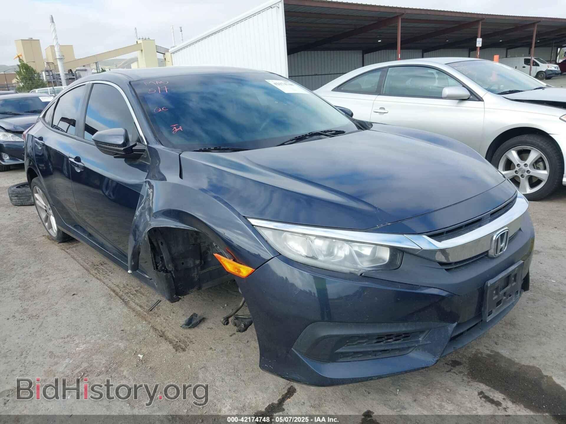 Photo 2HGFC2F54JH584949 - HONDA CIVIC 2018