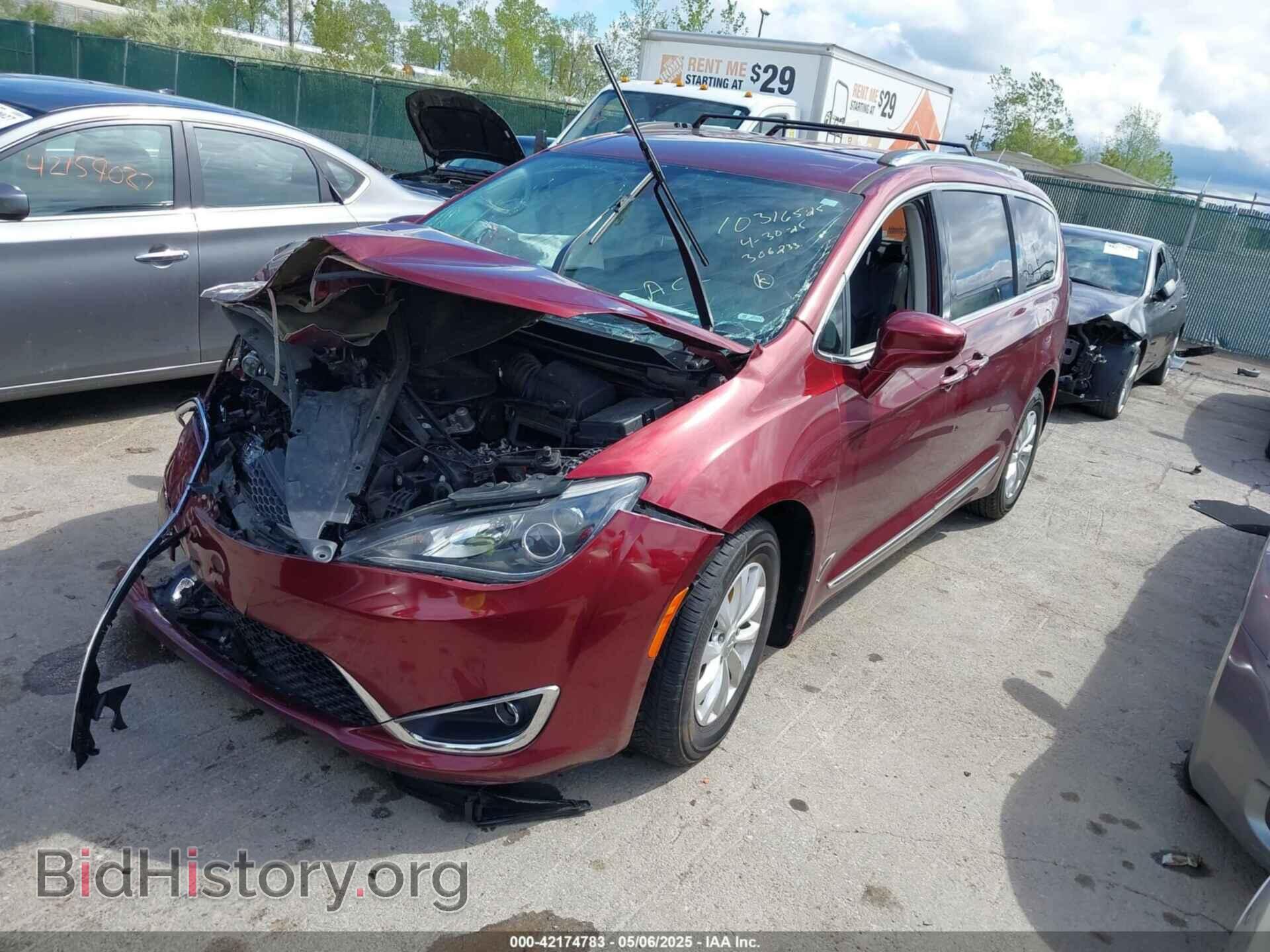 2018 CHRYSLER PACIFICA - VIN: 2C4RC1EG4JR306233 - Photo 2
