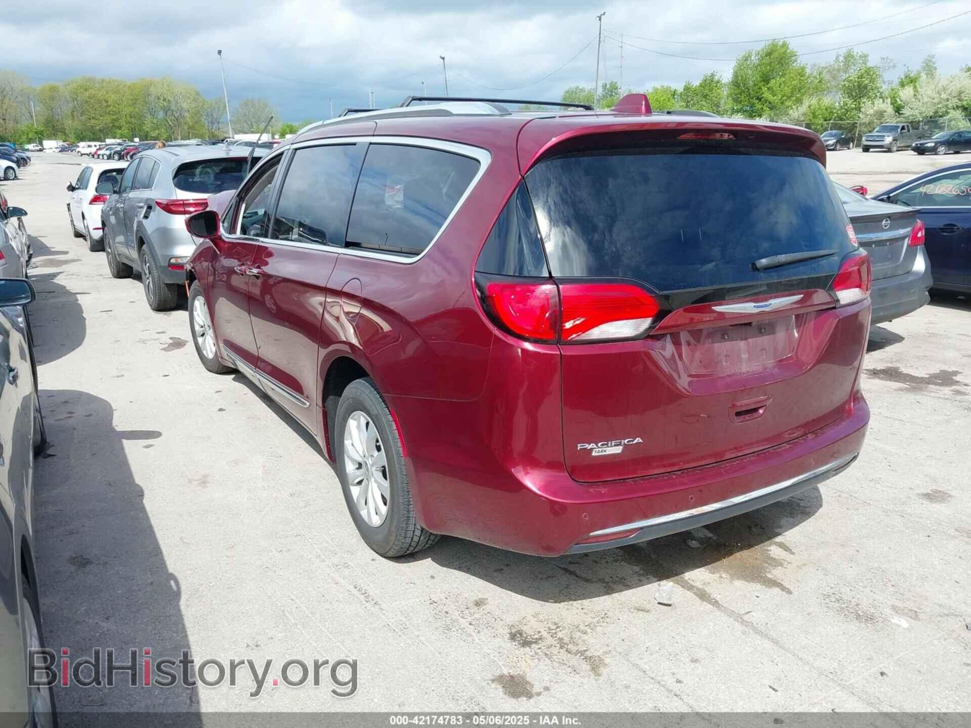 2018 CHRYSLER PACIFICA - VIN: 2C4RC1EG4JR306233 - Photo 3