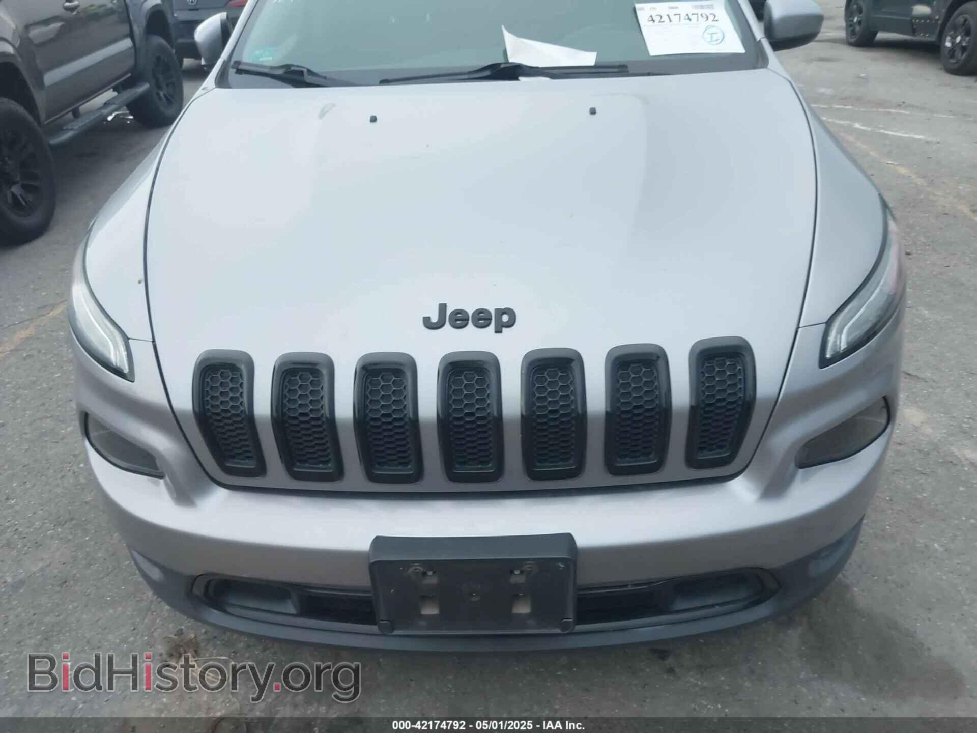 2018 JEEP CHEROKEE - VIN: 1C4PJLCB4JD620449 - Фото 12
