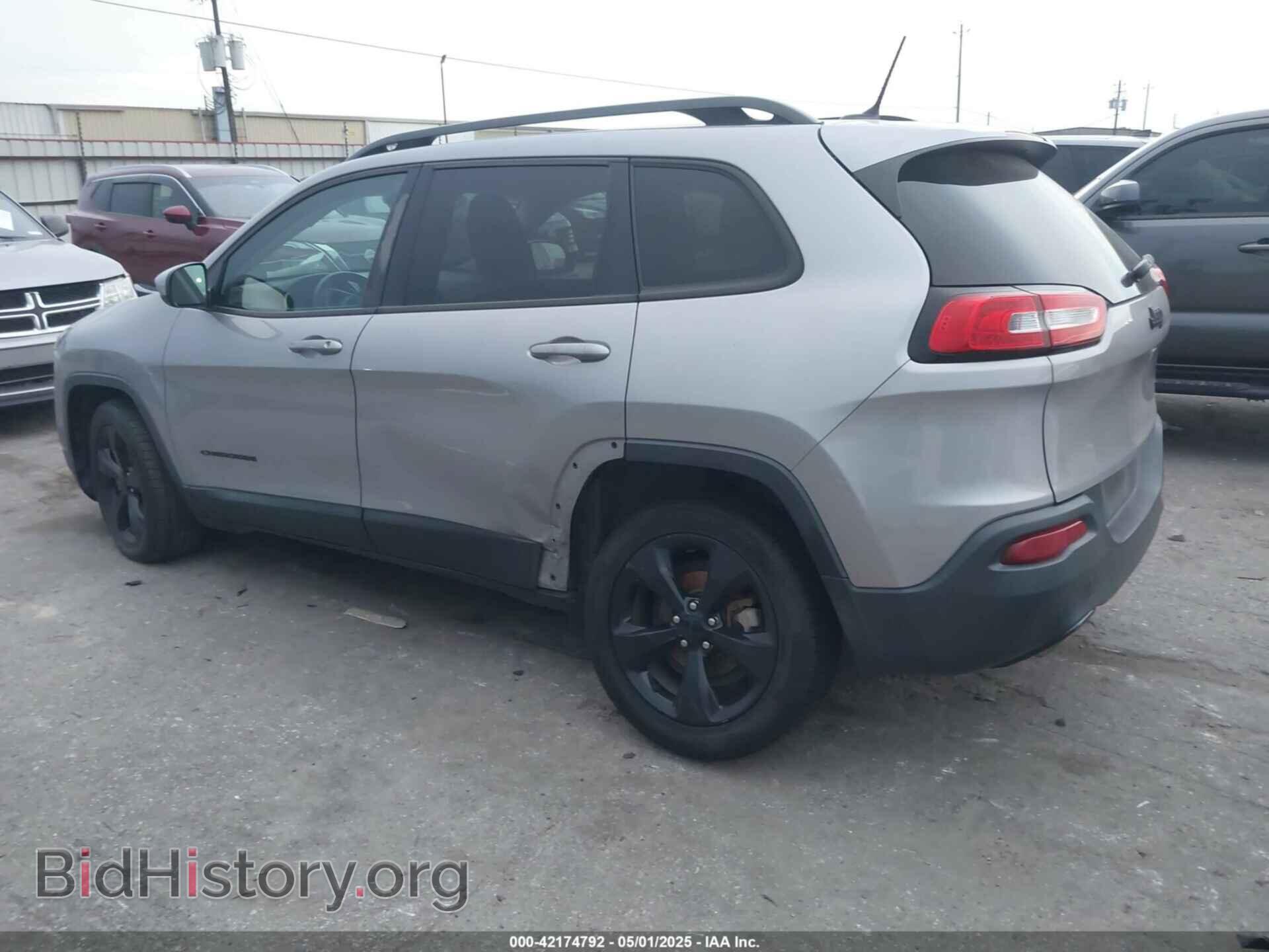 2018 JEEP CHEROKEE - VIN: 1C4PJLCB4JD620449 - Фото 3
