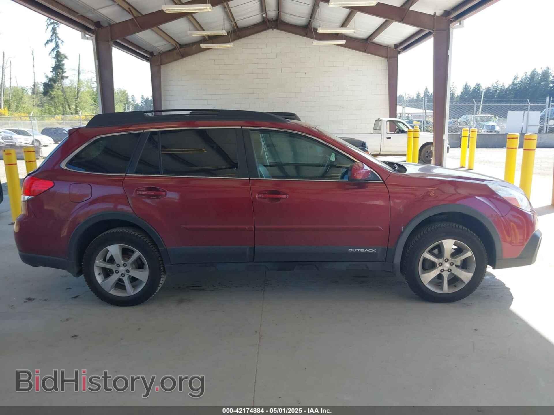 2014 SUBARU OUTBACK - VIN: 4S4BRBLC0E3318475 - Фото 13