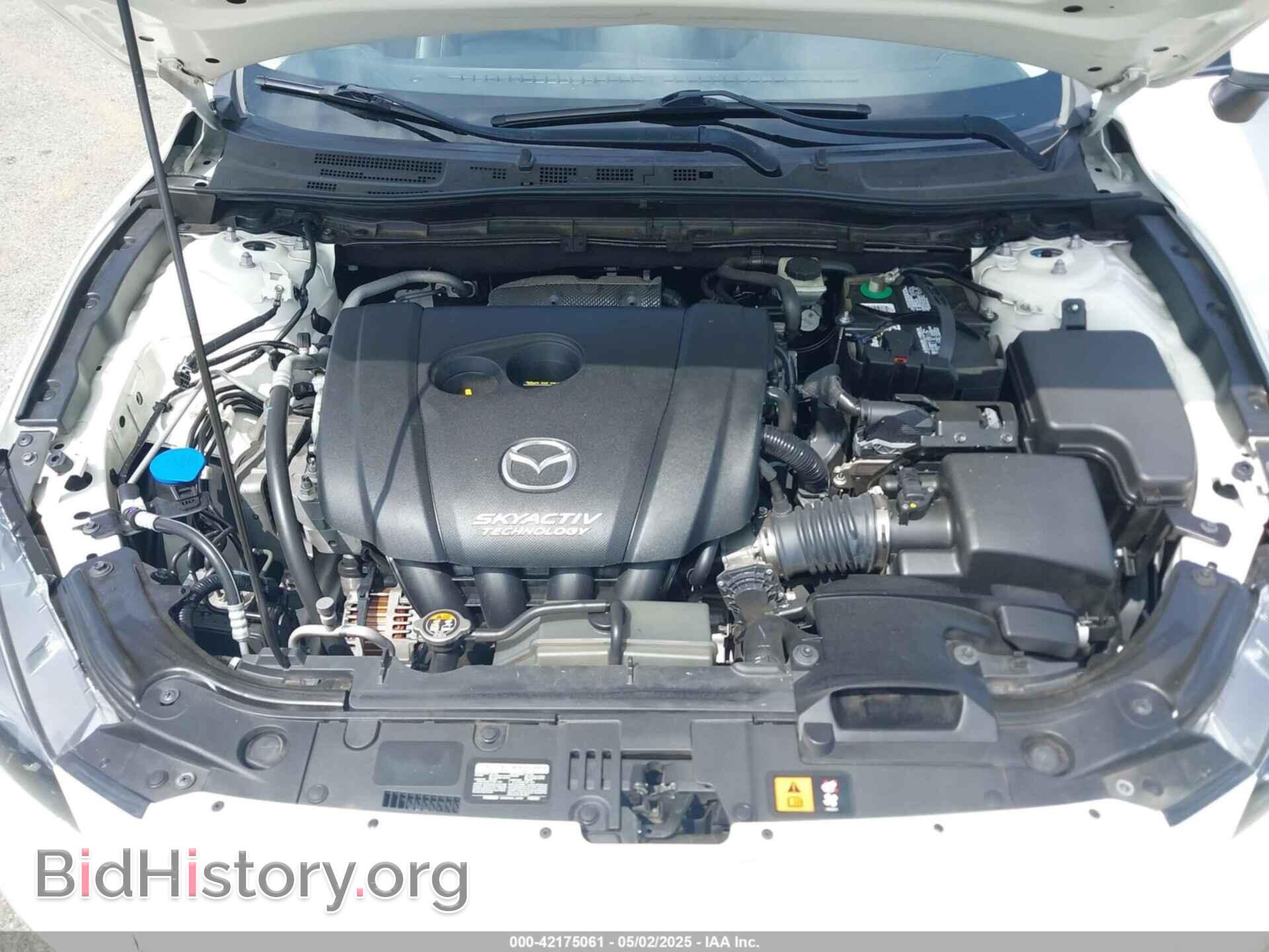 2018 MAZDA MAZDA3 - VIN: 3MZBN1V35JM182020 - Фото 10