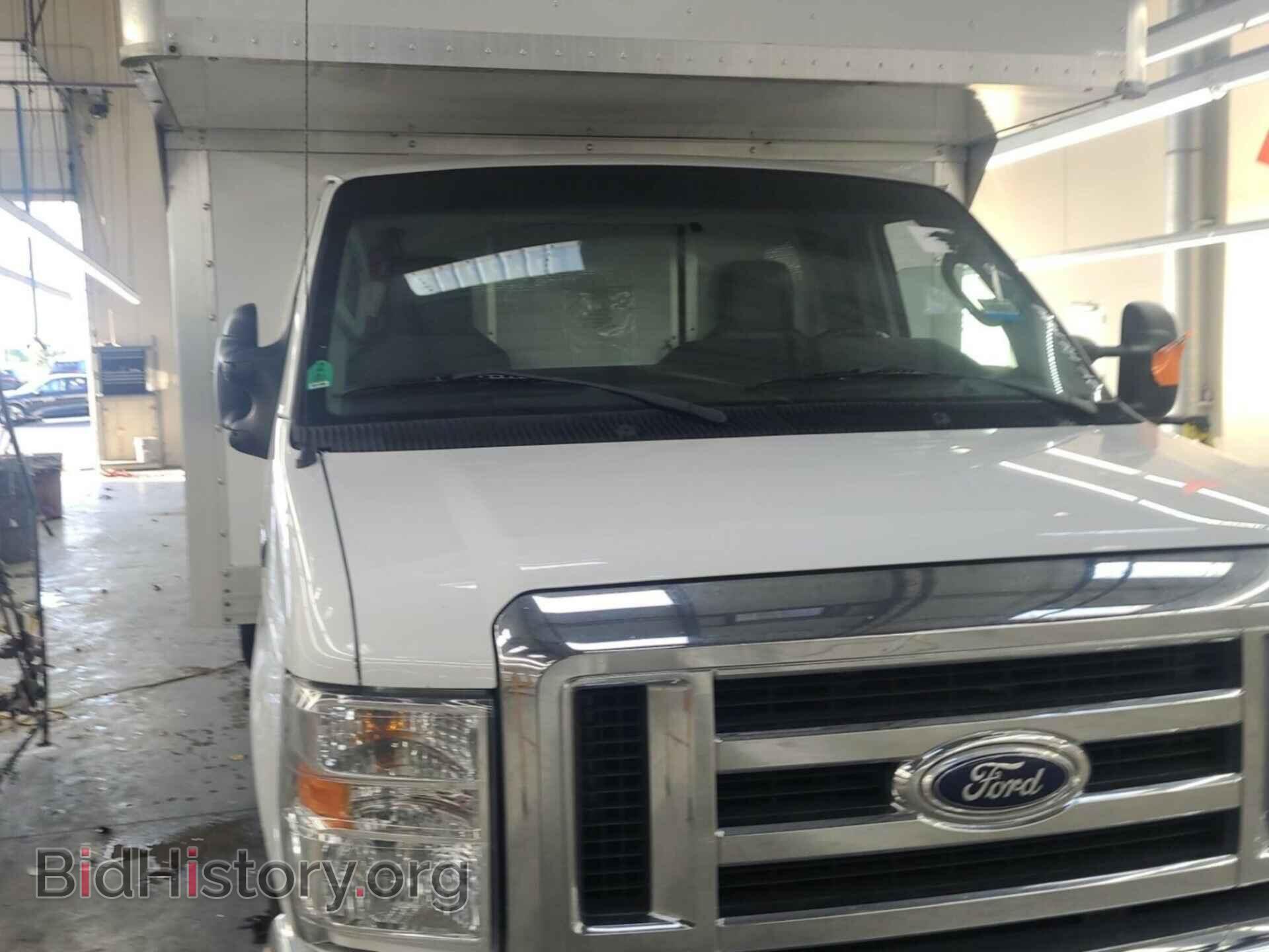 Photo 1FDXE4FS7FDA02468 - FORD E-450 CUTAWAY 2015
