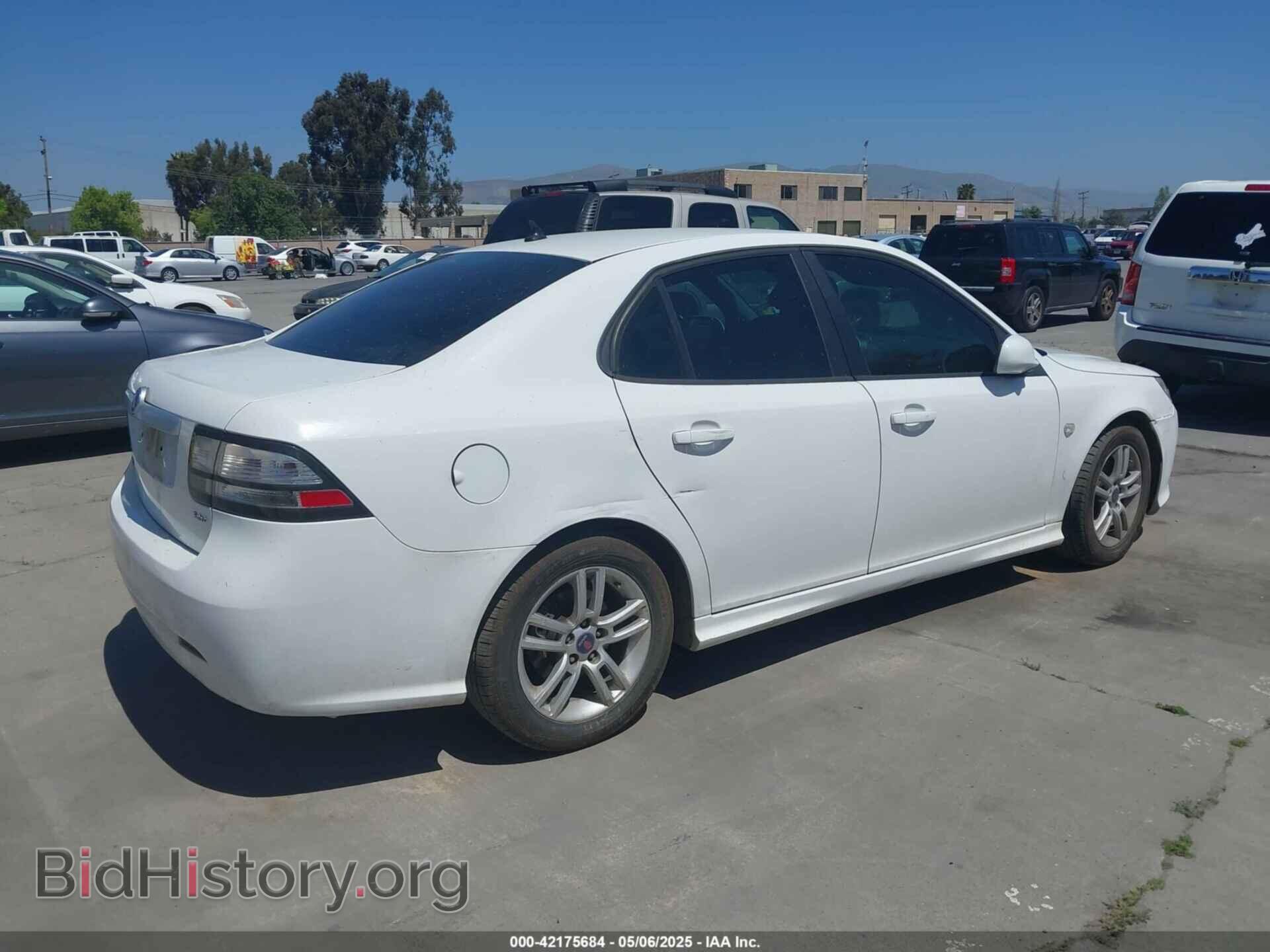 2011 SAAB 9-3 - VIN: YS3FA4CY8B1308975 - Фото 4