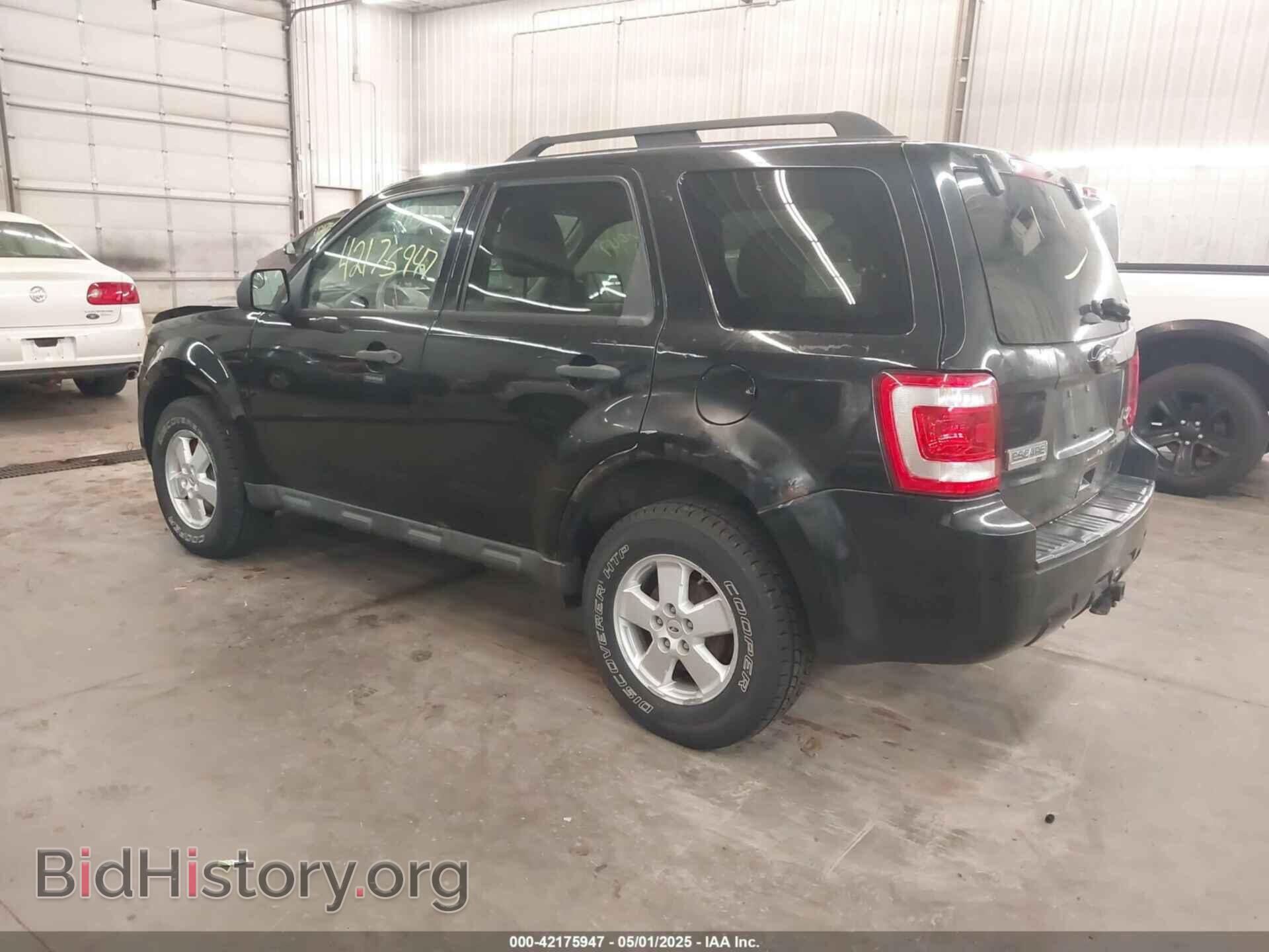 2011 FORD ESCAPE - VIN: 1FMCU9DG9BKB14059 - Фото 3