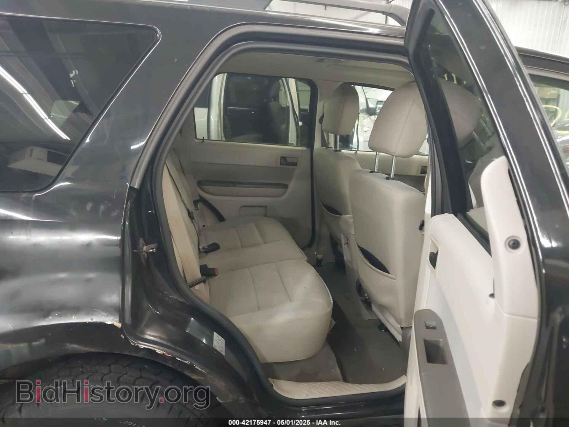 2011 FORD ESCAPE - VIN: 1FMCU9DG9BKB14059 - Фото 8